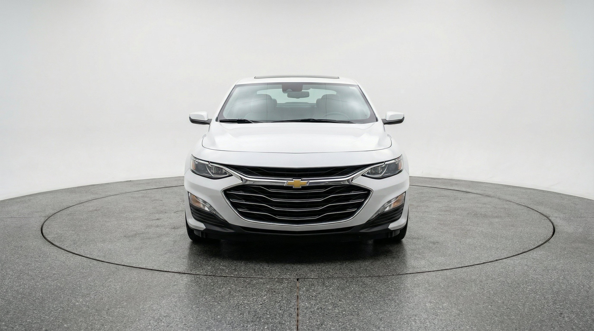 Thumbnail: 2024 Chevrolet Malibu - 2