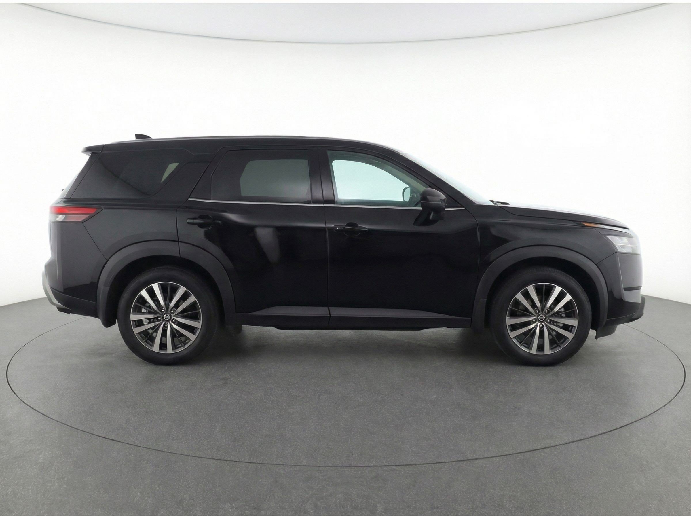Thumbnail: 2024 Nissan Kicks - 11