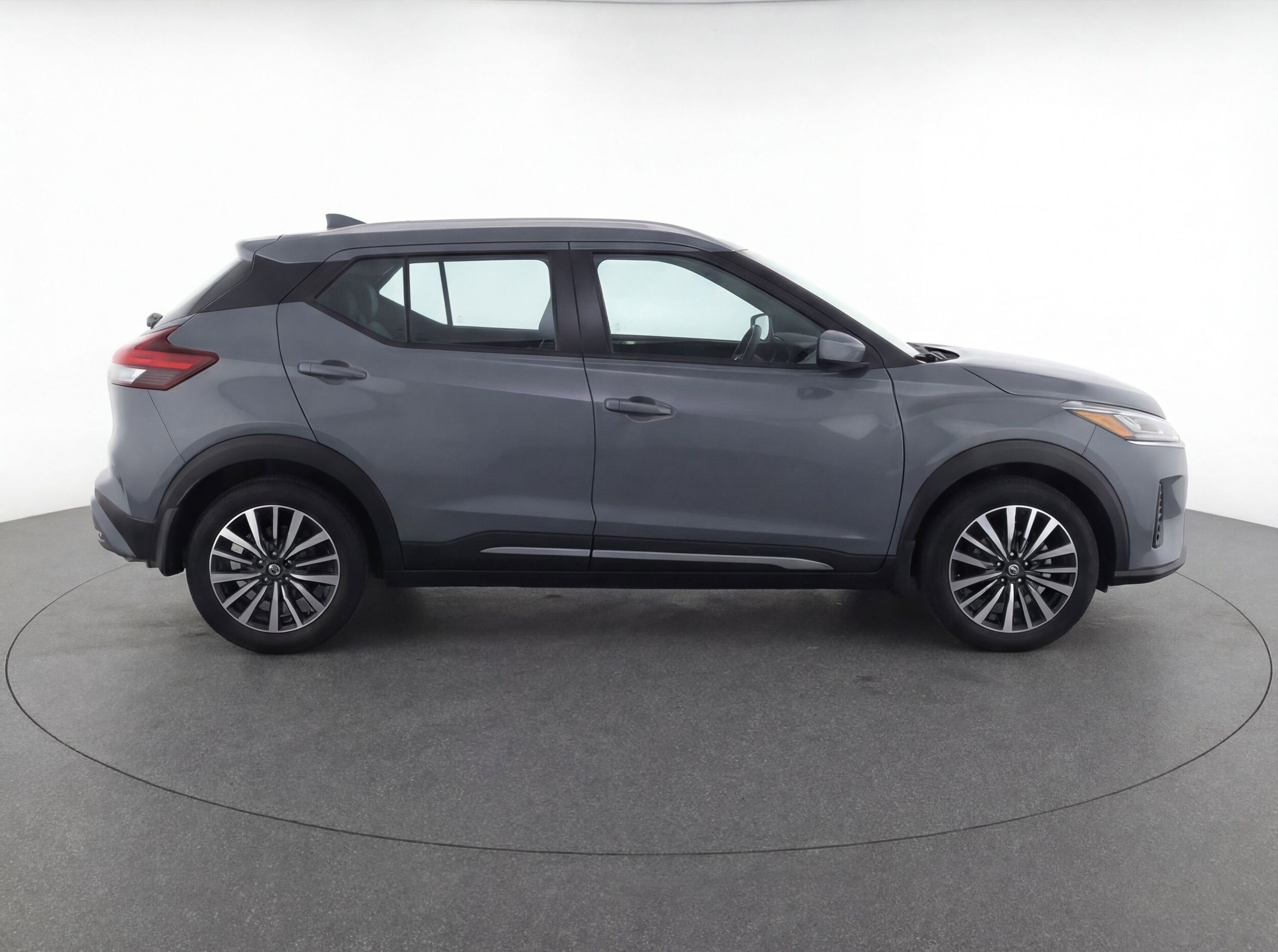 Thumbnail: 2024 Nissan Kicks - 11