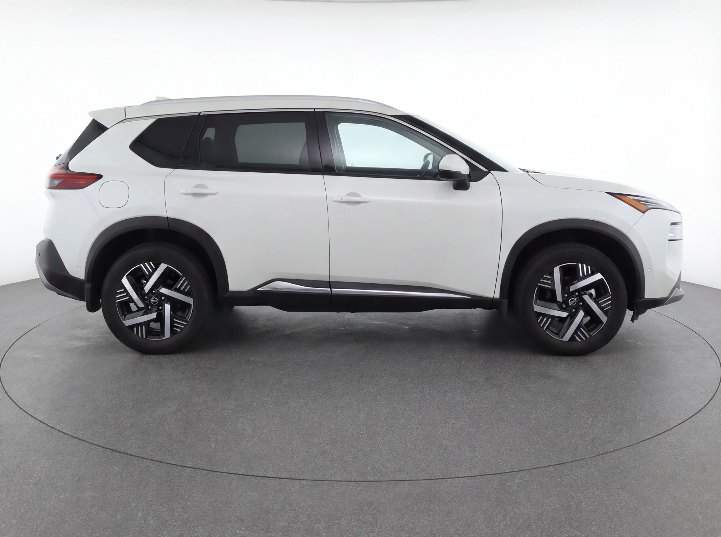 Thumbnail: 2025 Nissan Kicks - 8