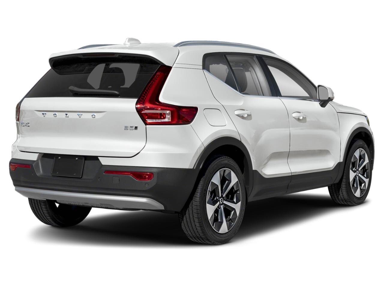 Thumbnail: 2024 Volvo XC40 - 2