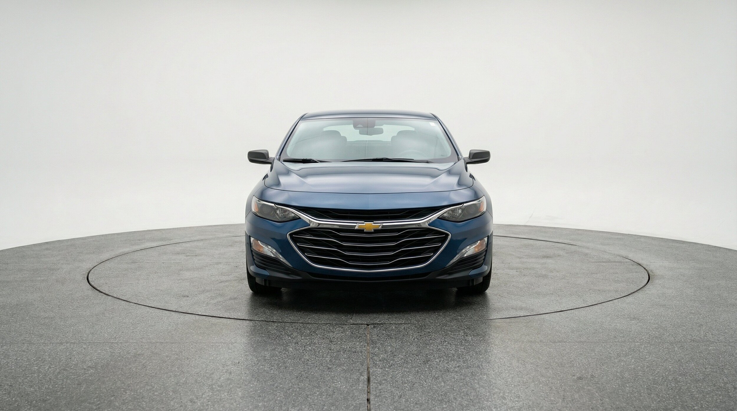 Thumbnail: 2024 Chevrolet Malibu - 2