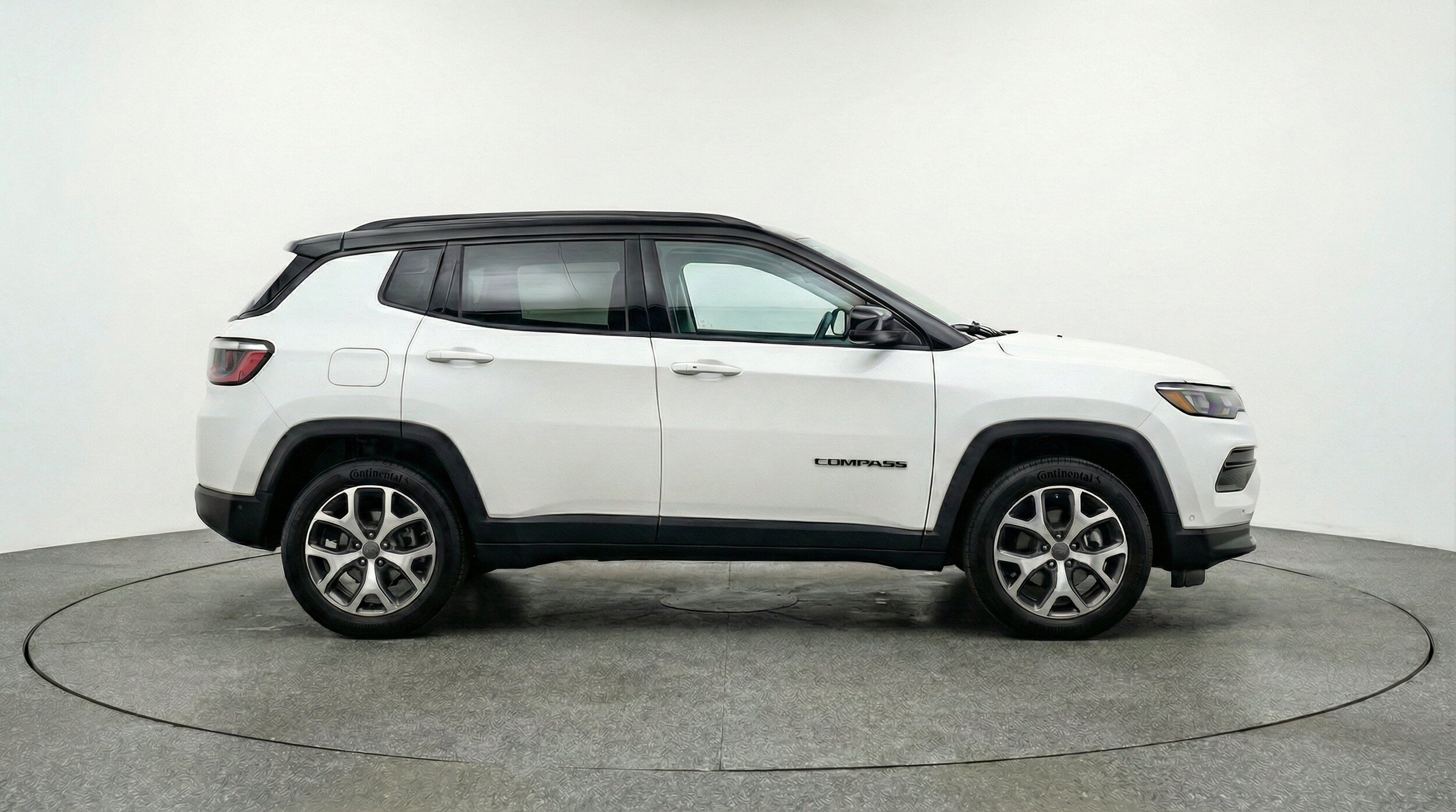 Thumbnail: 2025 Jeep Compass - 11