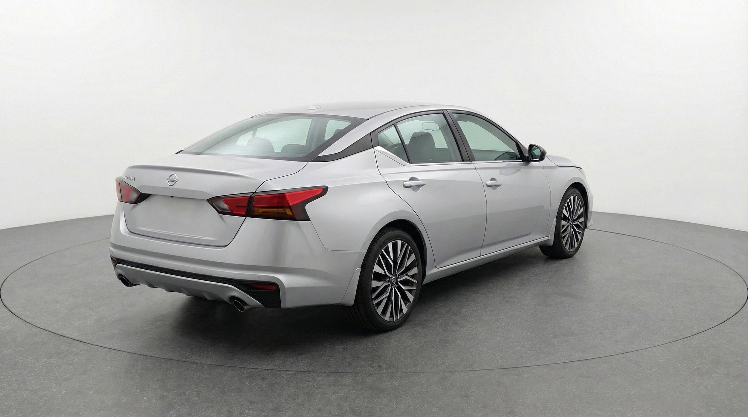 Thumbnail: 2025 Nissan Altima - 9