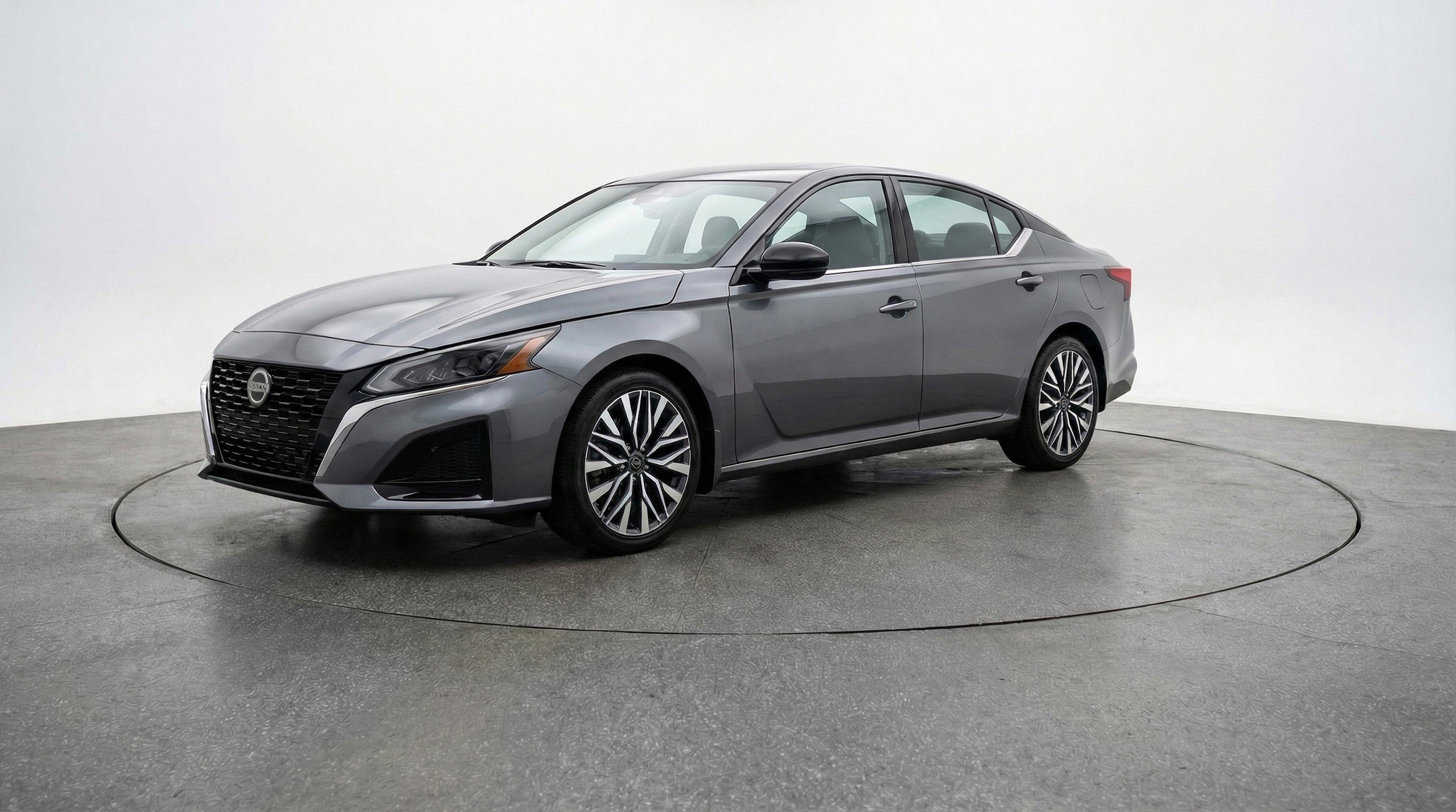 Thumbnail: 2025 Nissan Altima - 3