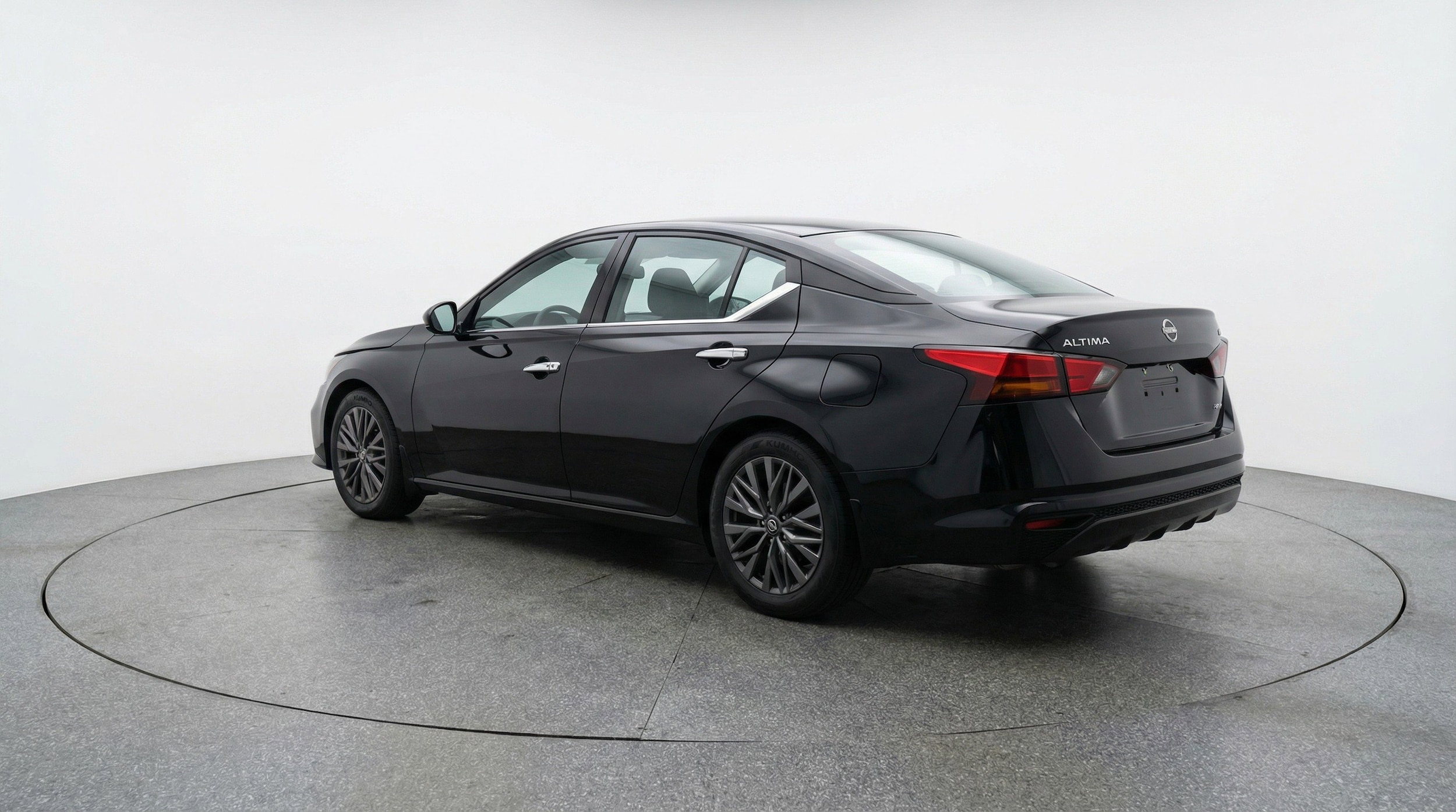 Thumbnail: 2025 Nissan Altima - 6