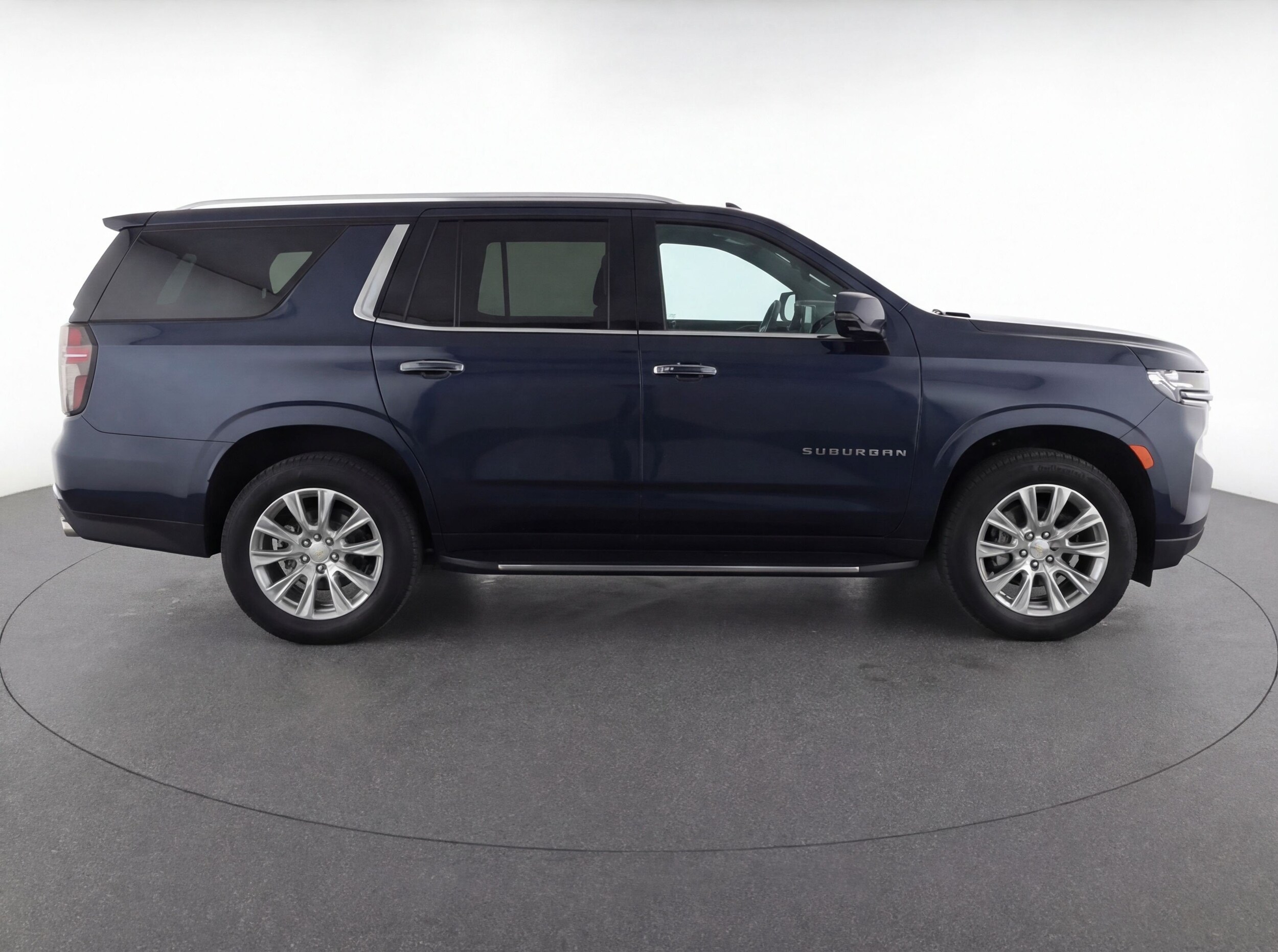 Thumbnail: 2023 Chevrolet Suburban - 11