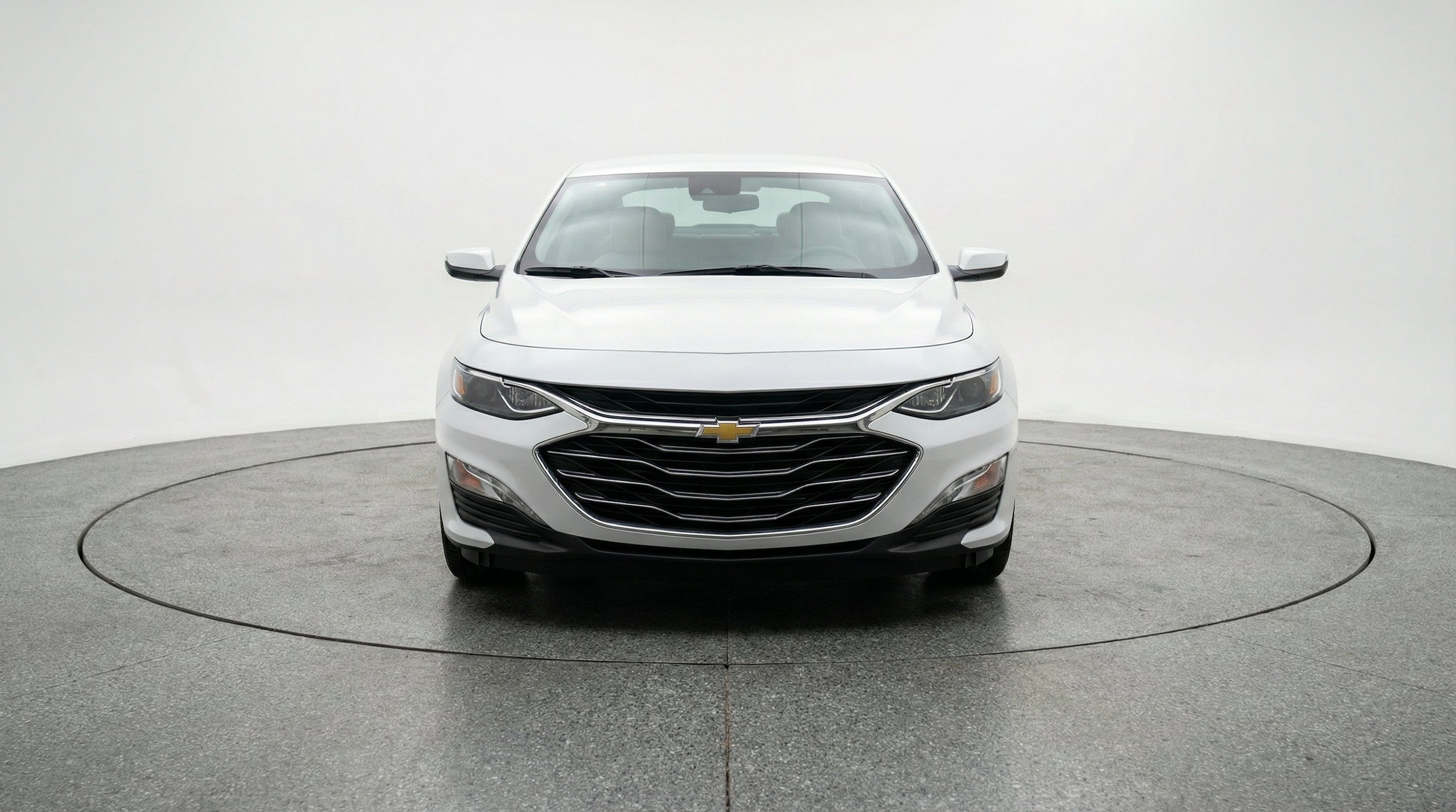 Thumbnail: 2024 Chevrolet Malibu - 2