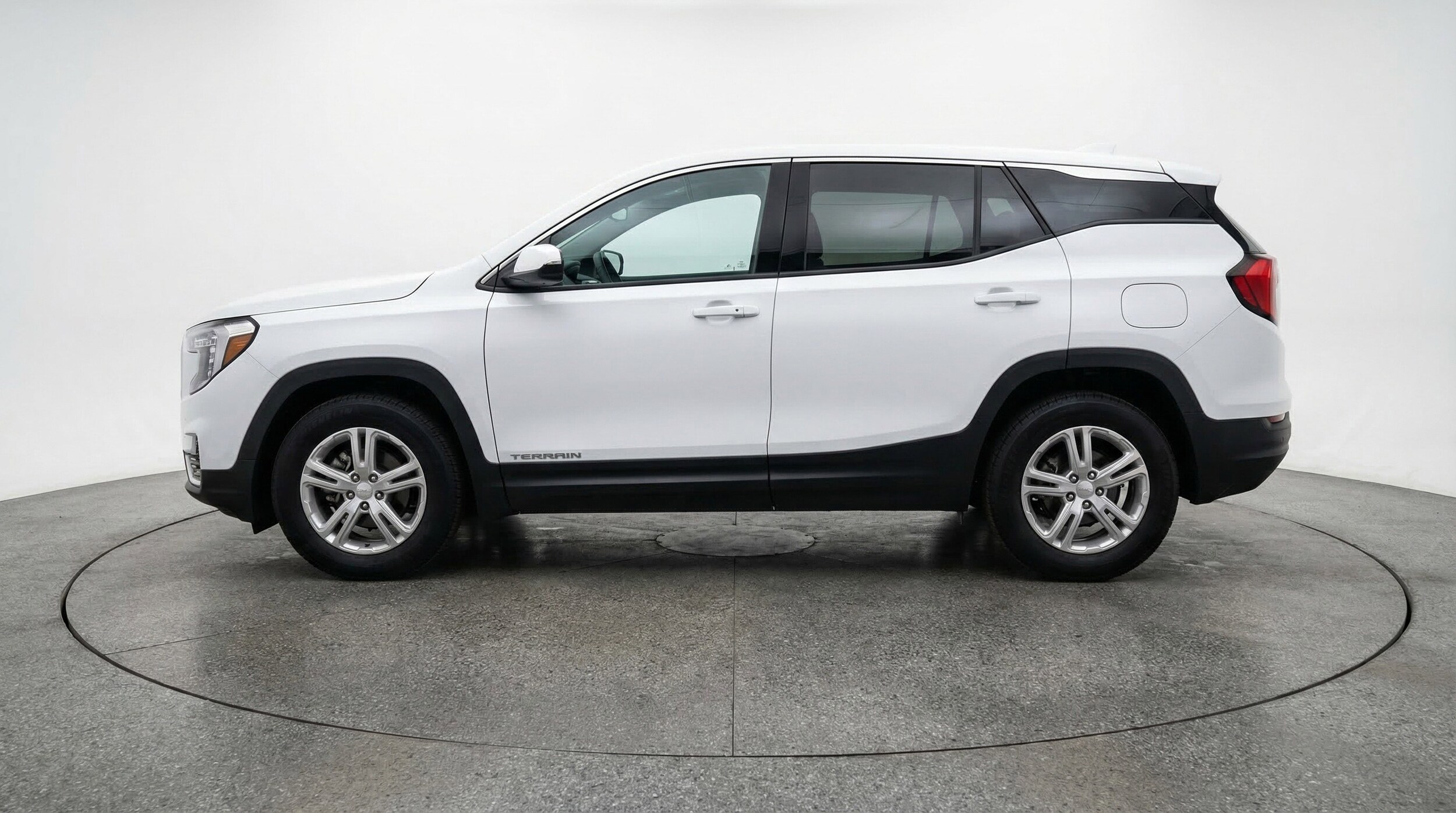 Thumbnail: 2024 GMC Terrain - 5
