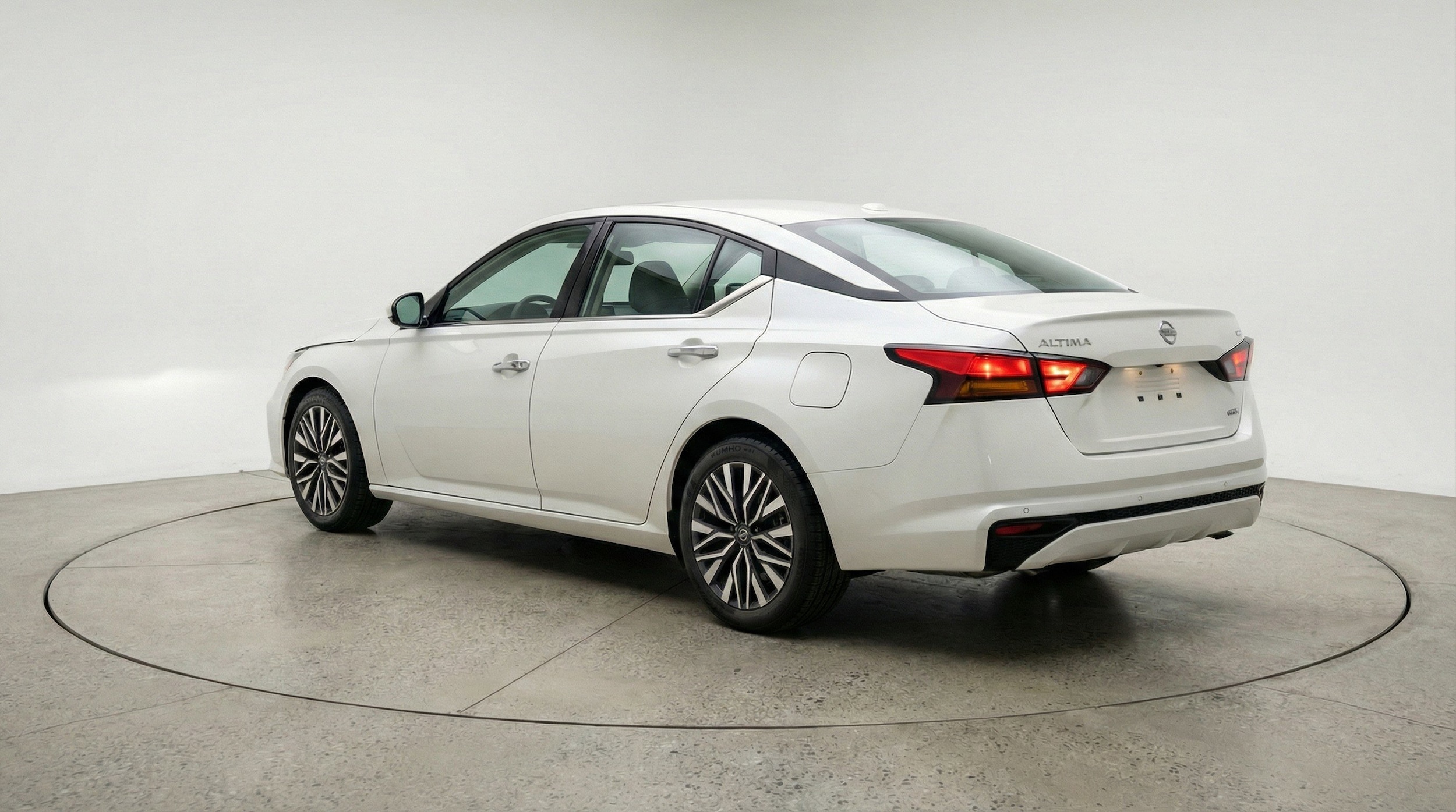 Thumbnail: 2025 Nissan Altima - 6