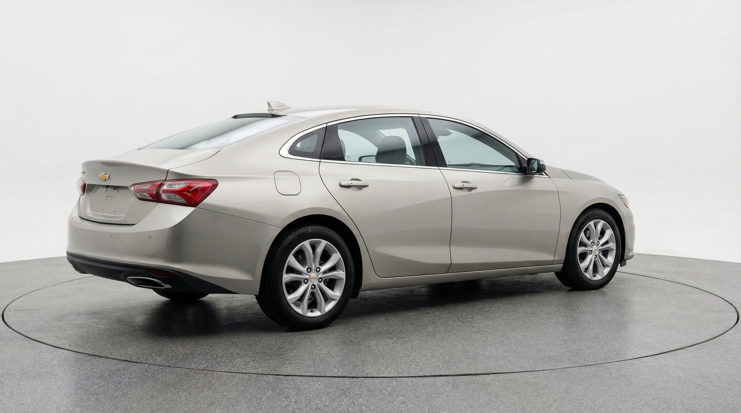 Thumbnail: 2024 Chevrolet Malibu - 9
