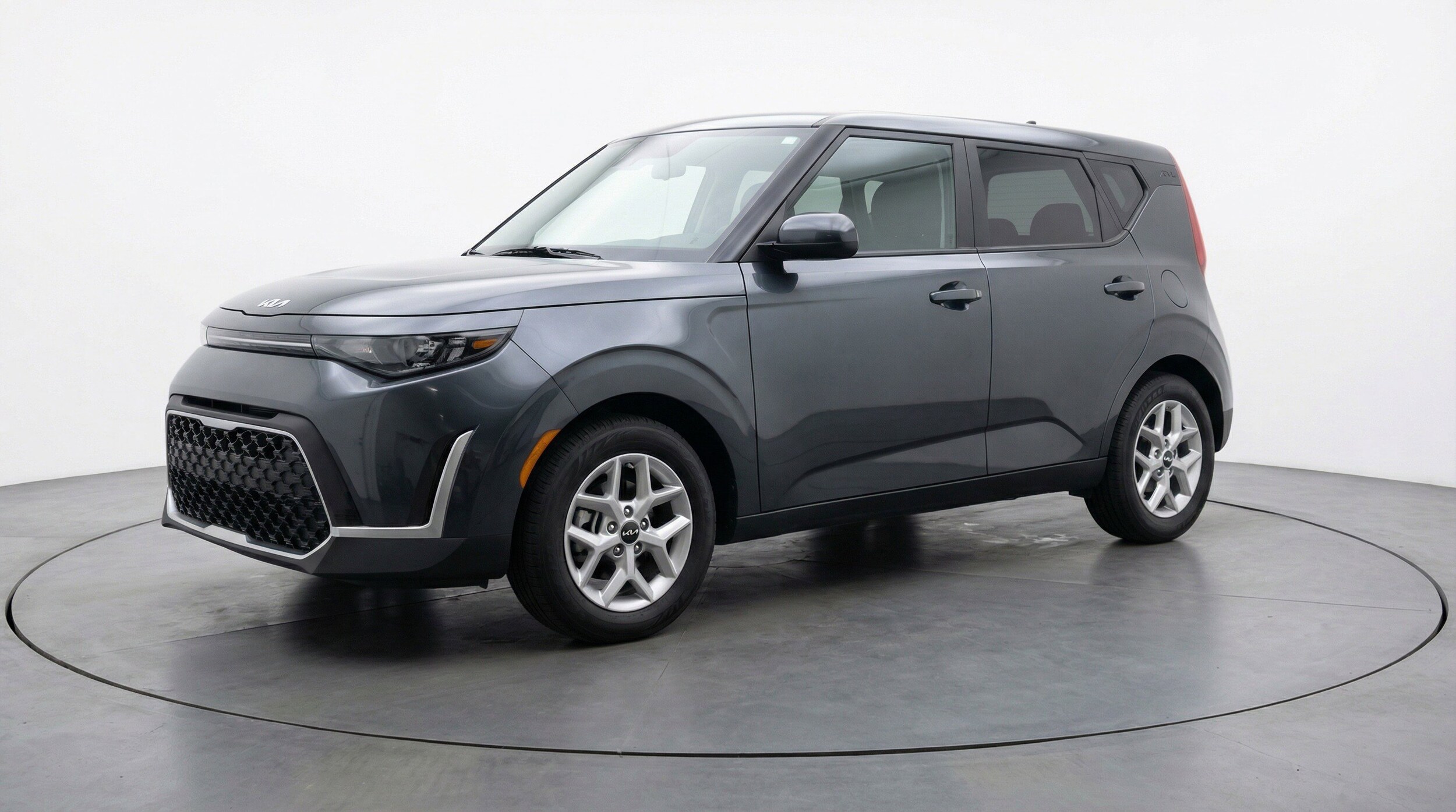 Thumbnail: 2025 Kia Soul - 3