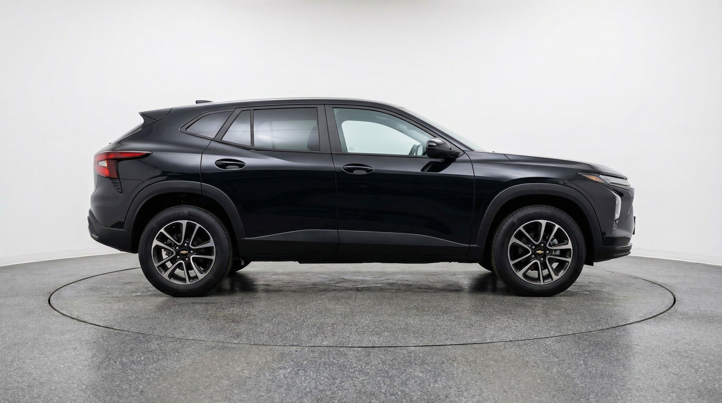 Thumbnail: 2025 Chevrolet TrailBlazer - 11