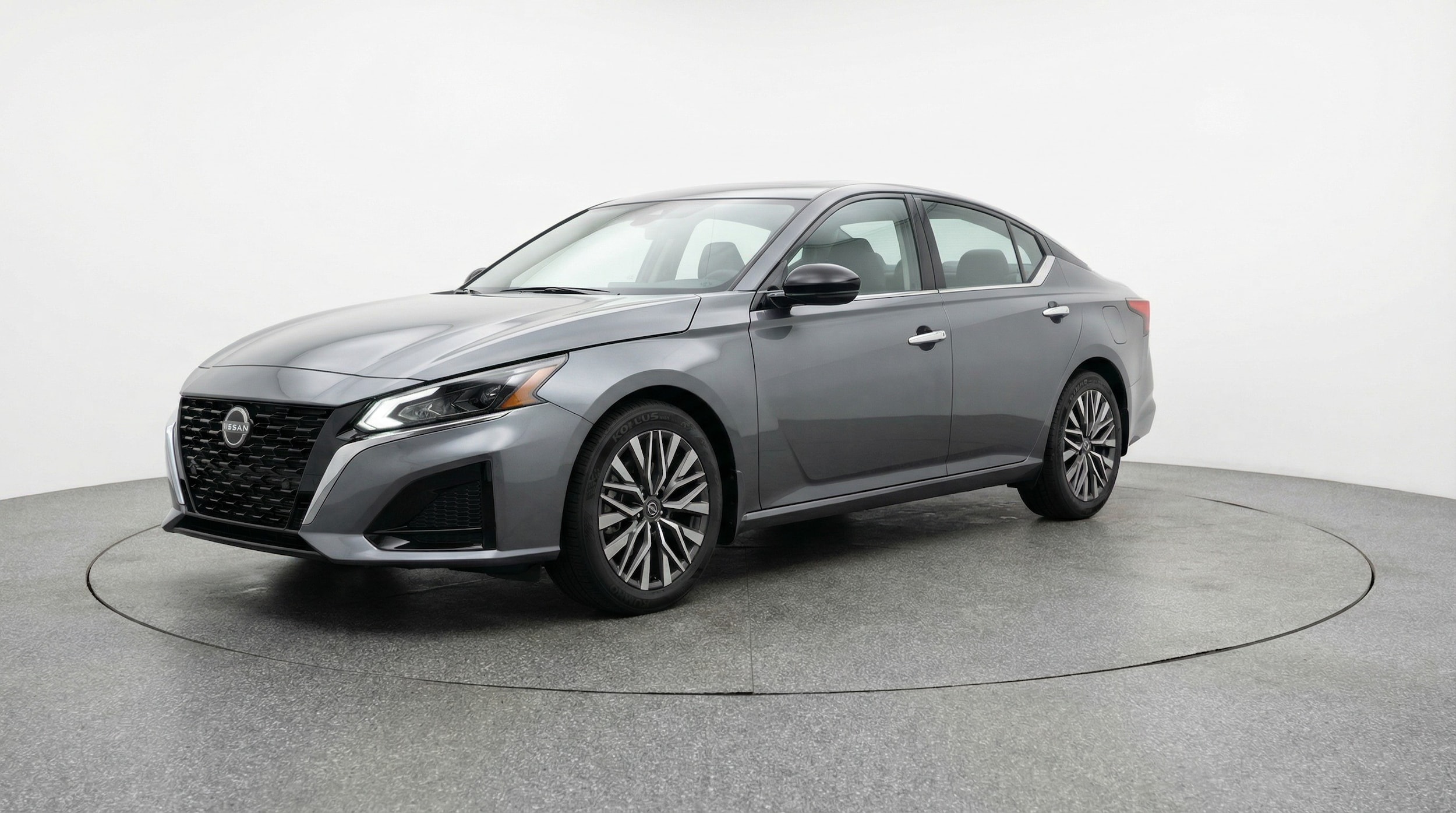 Thumbnail: 2025 Nissan Altima - 3