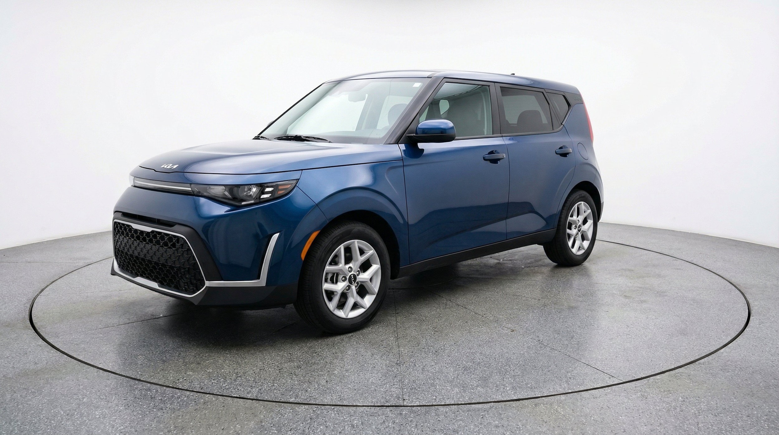 Thumbnail: 2025 Kia Soul - 3