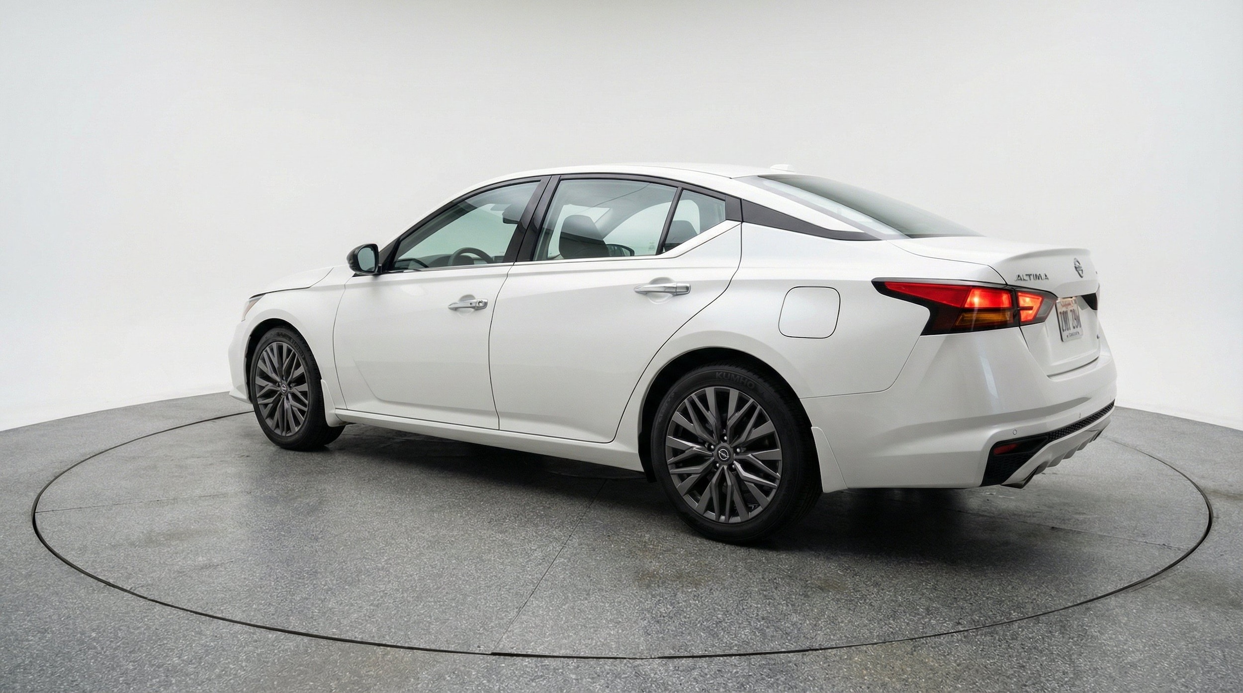 Thumbnail: 2025 Nissan Altima - 6