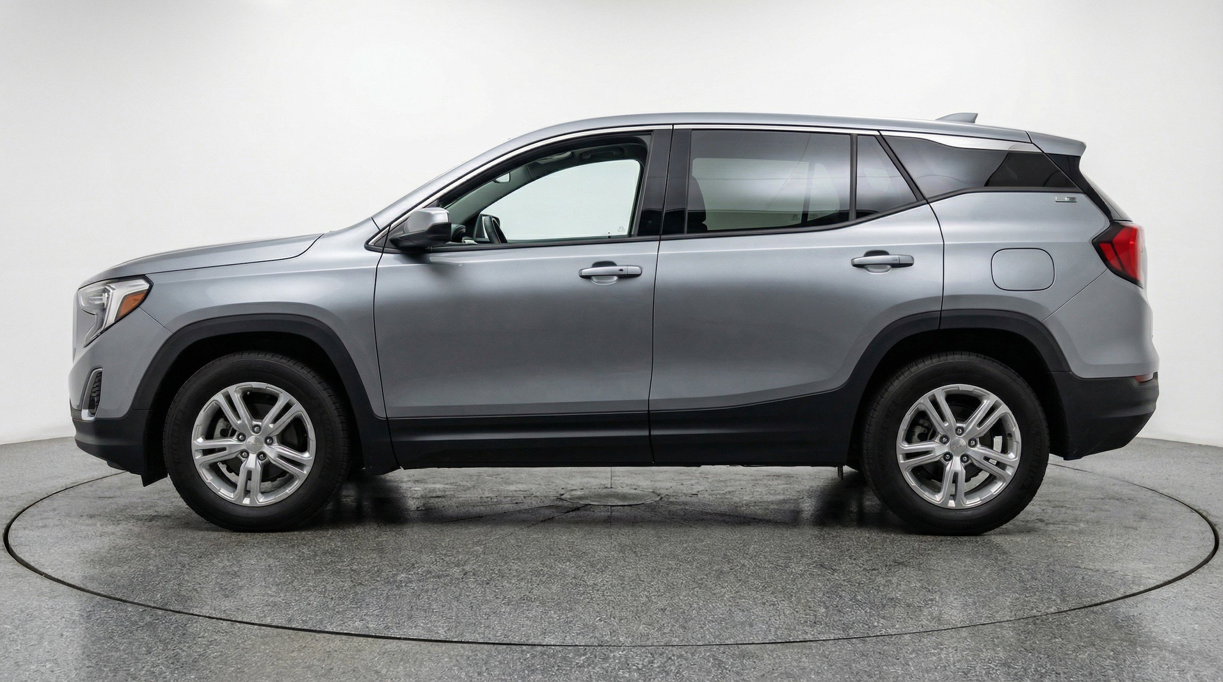 Thumbnail: 2024 GMC Terrain - 5