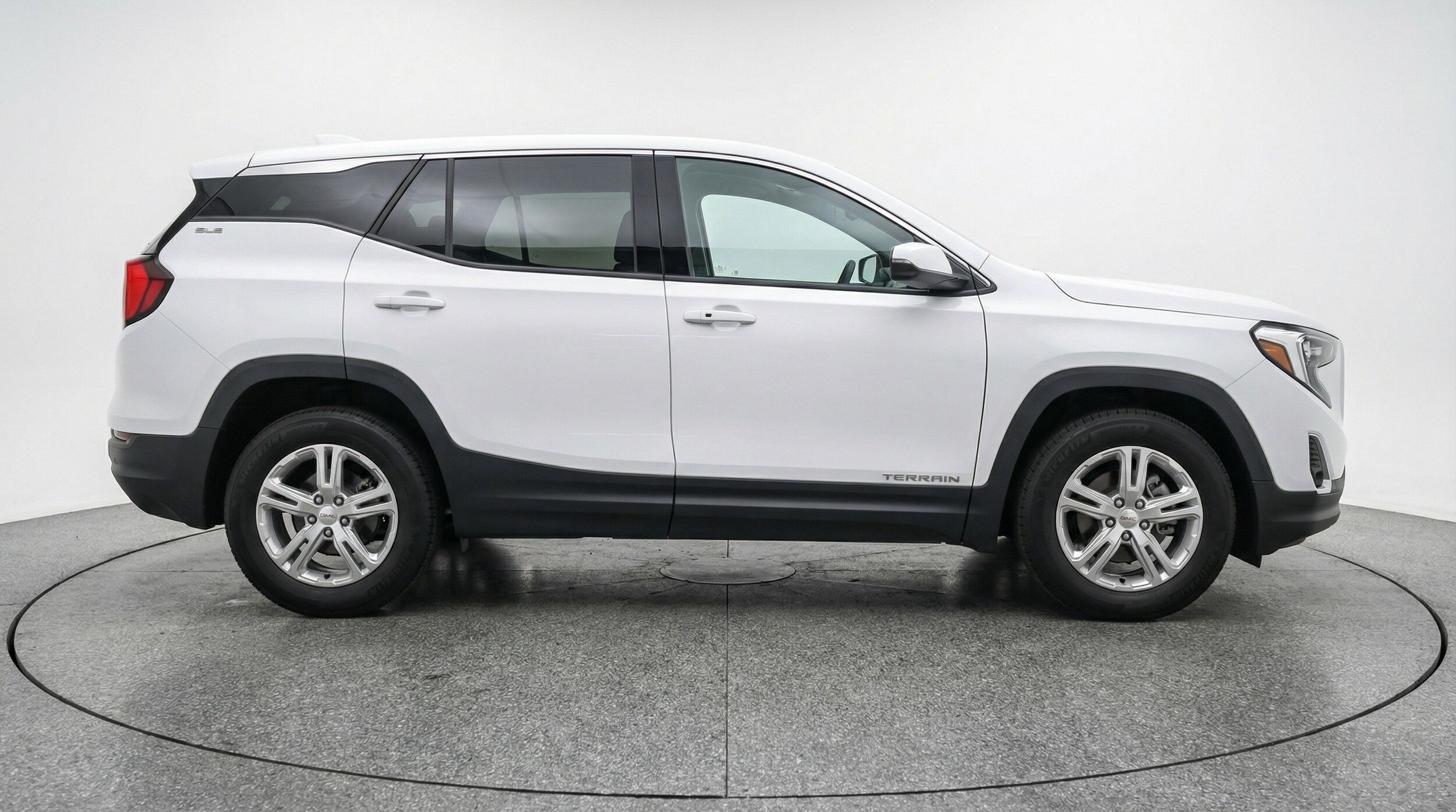 Thumbnail: 2024 GMC Terrain - 11