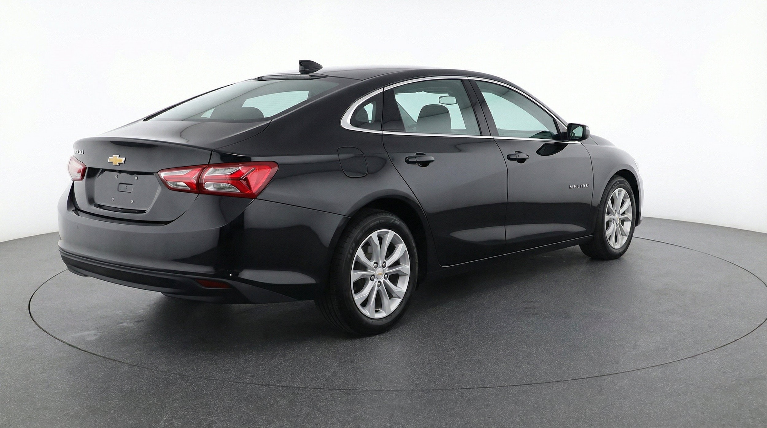 Thumbnail: 2024 Chevrolet Malibu - 9