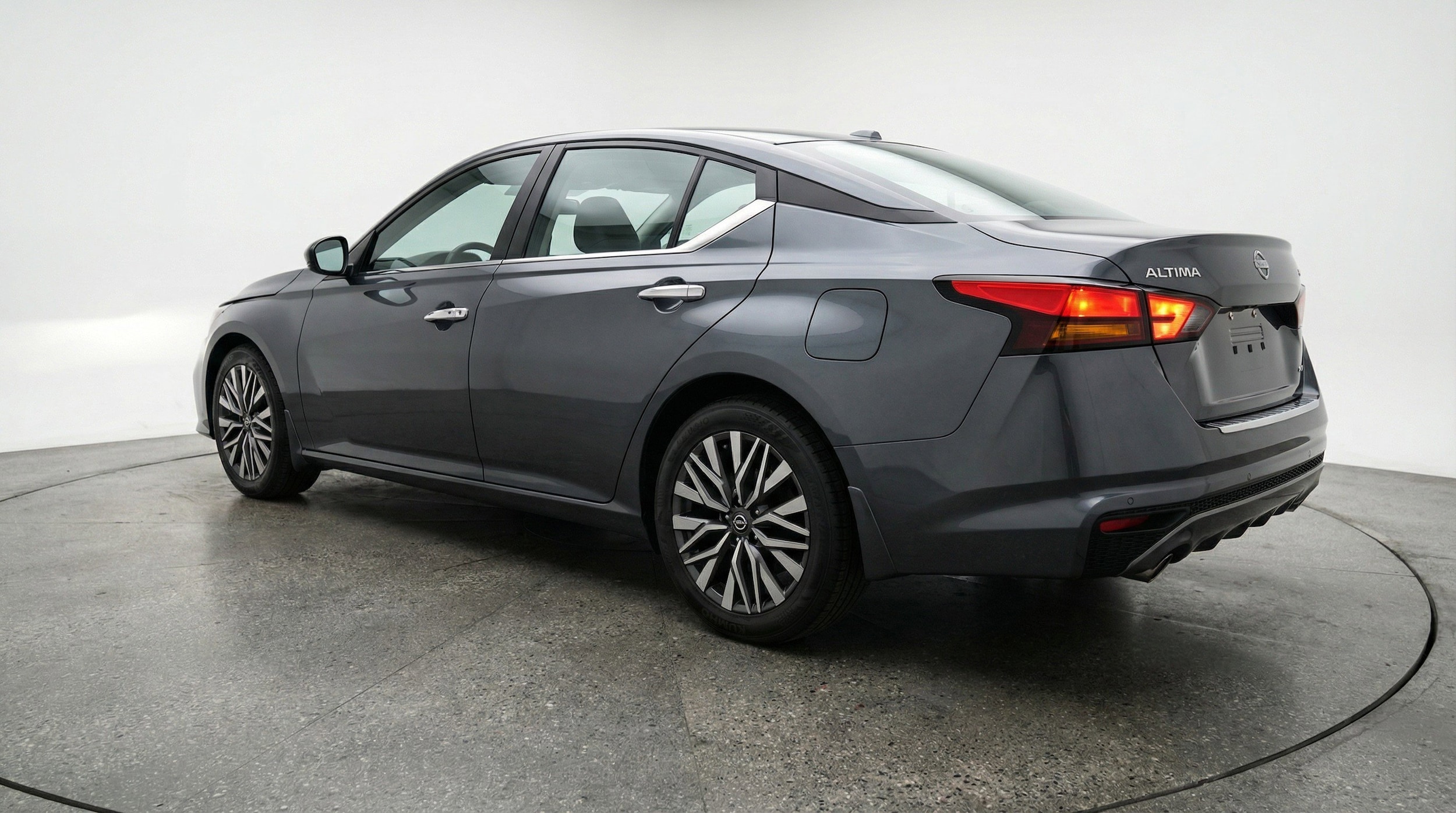 Thumbnail: 2025 Nissan Altima - 6