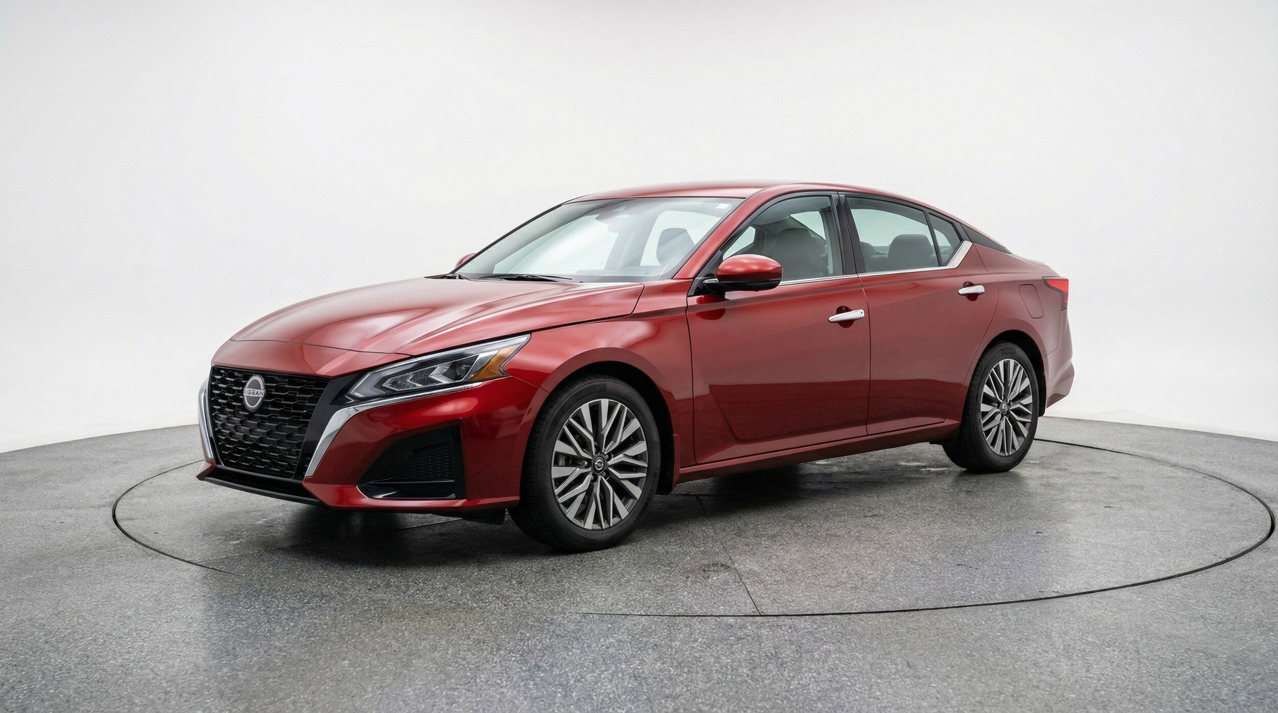 Thumbnail: 2025 Nissan Altima - 3