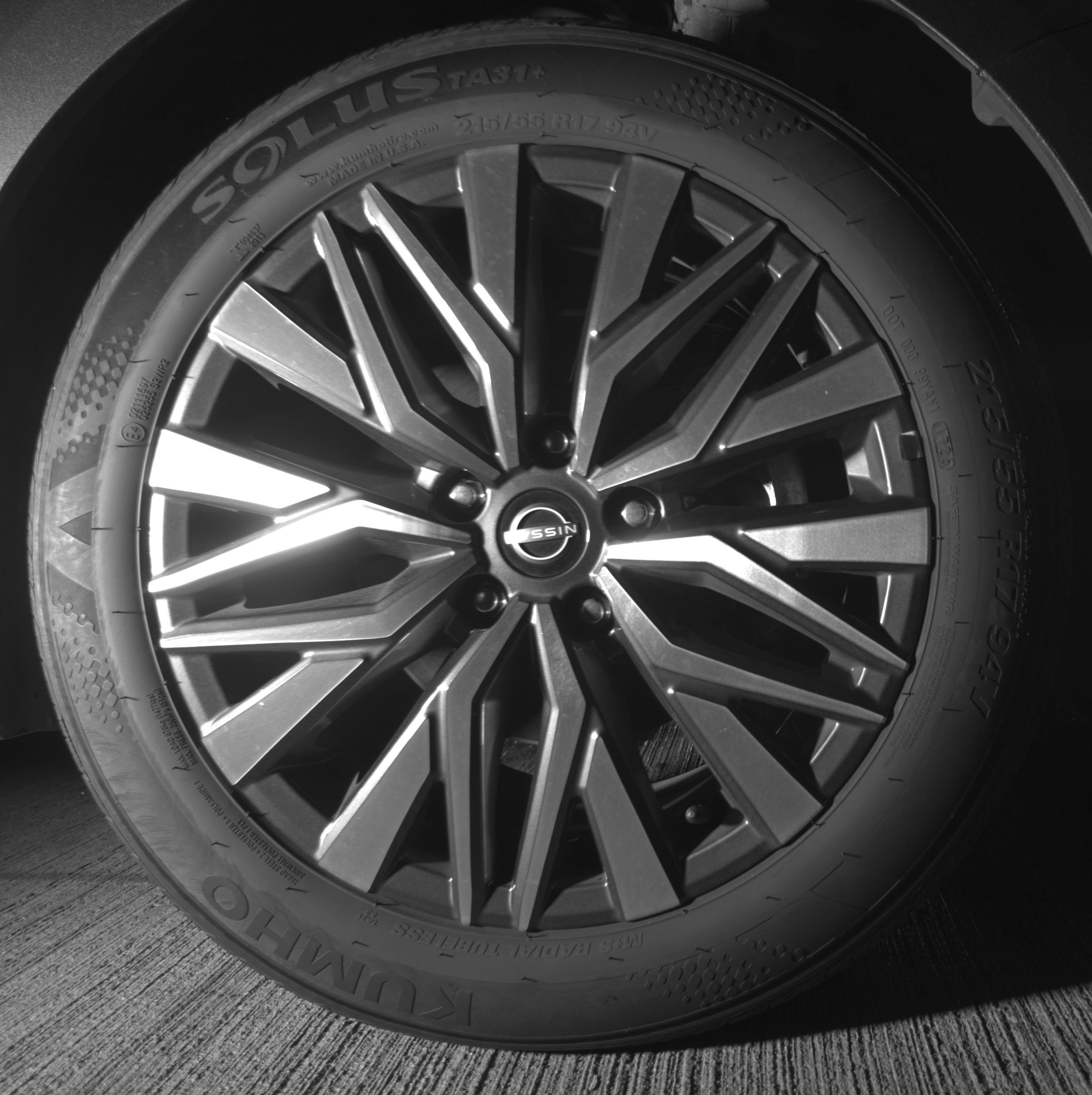Thumbnail: 2025 Nissan Altima - 13