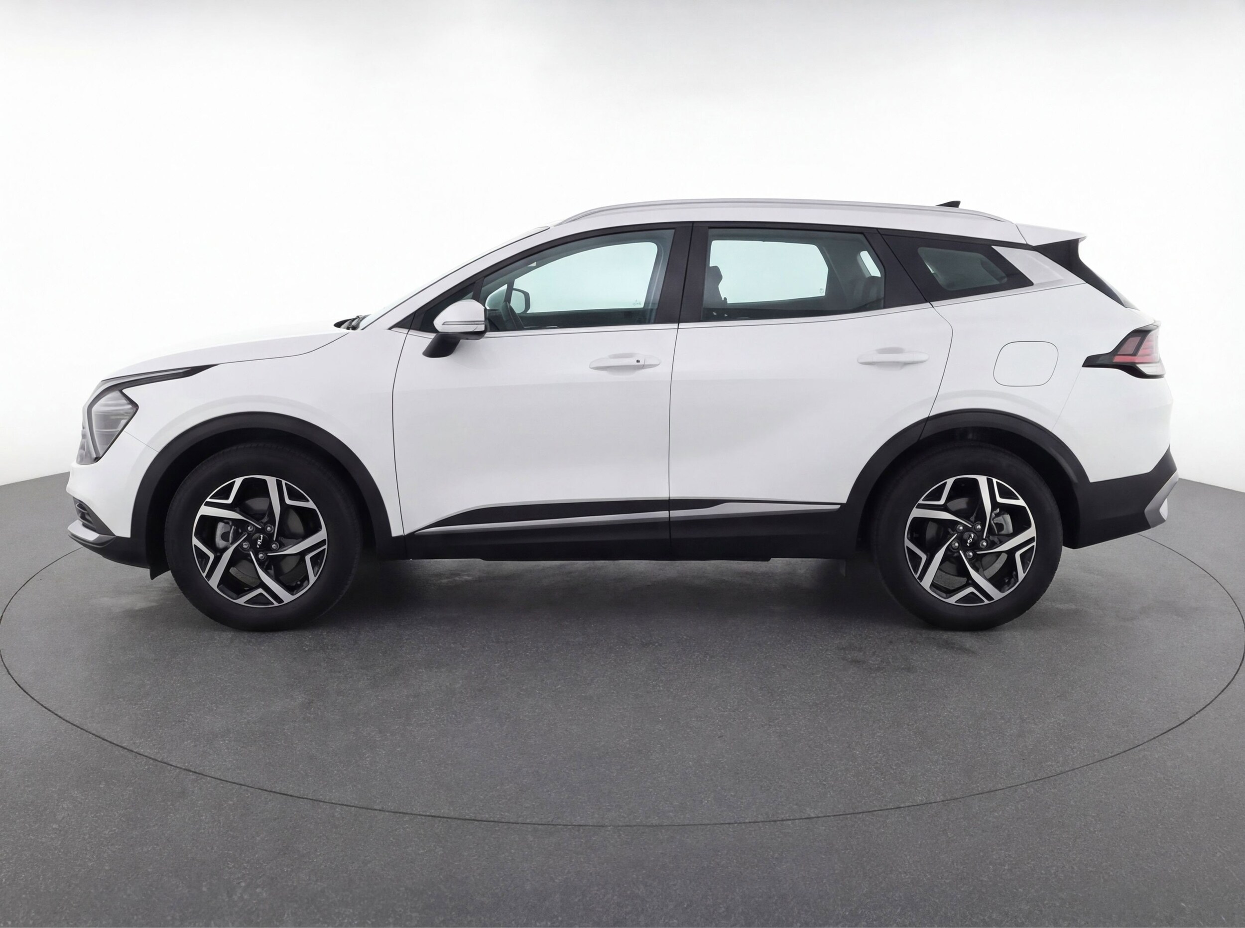 Thumbnail: 2025 Kia Sportage - 5