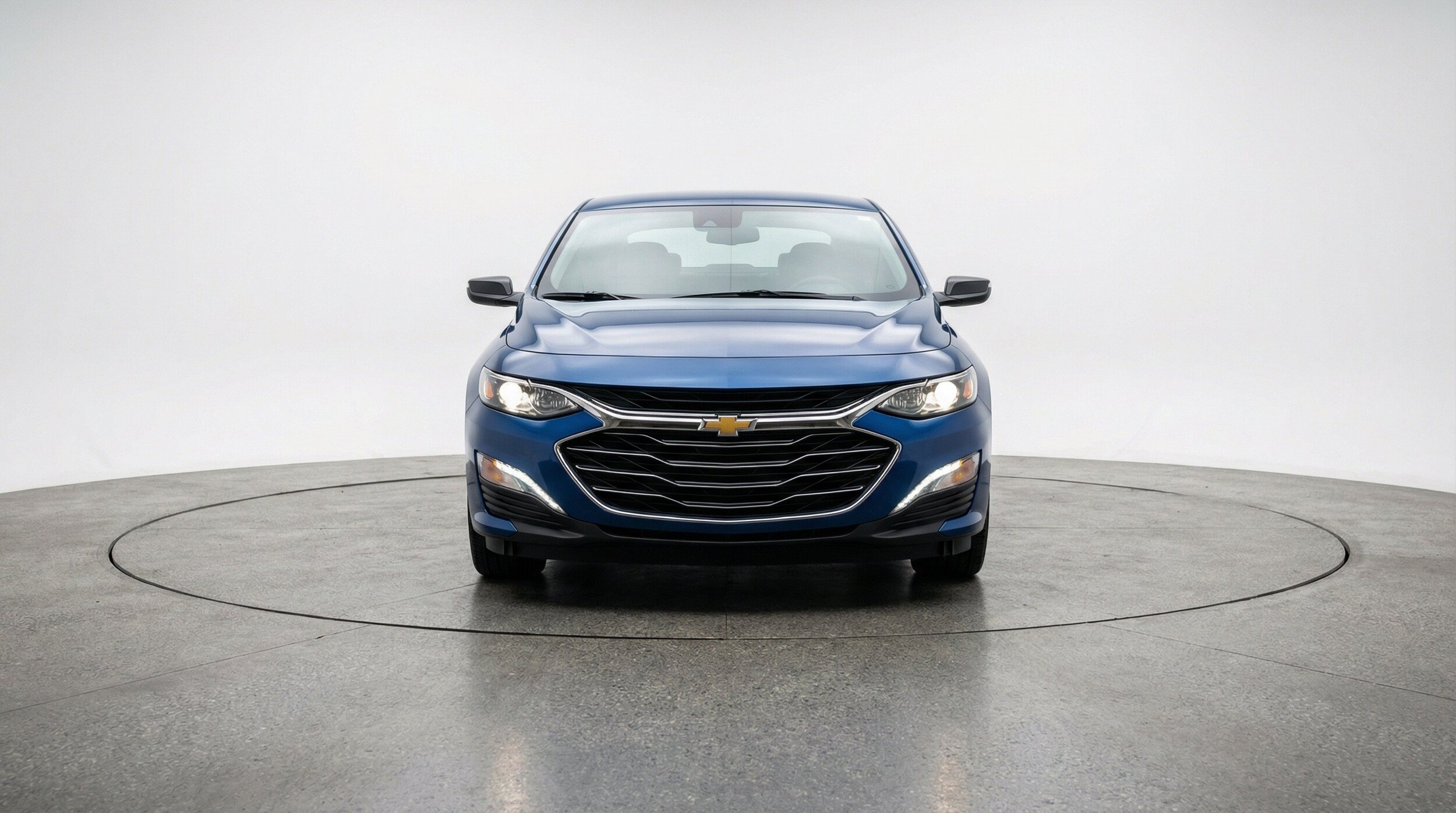 Thumbnail: 2024 Chevrolet Malibu - 2