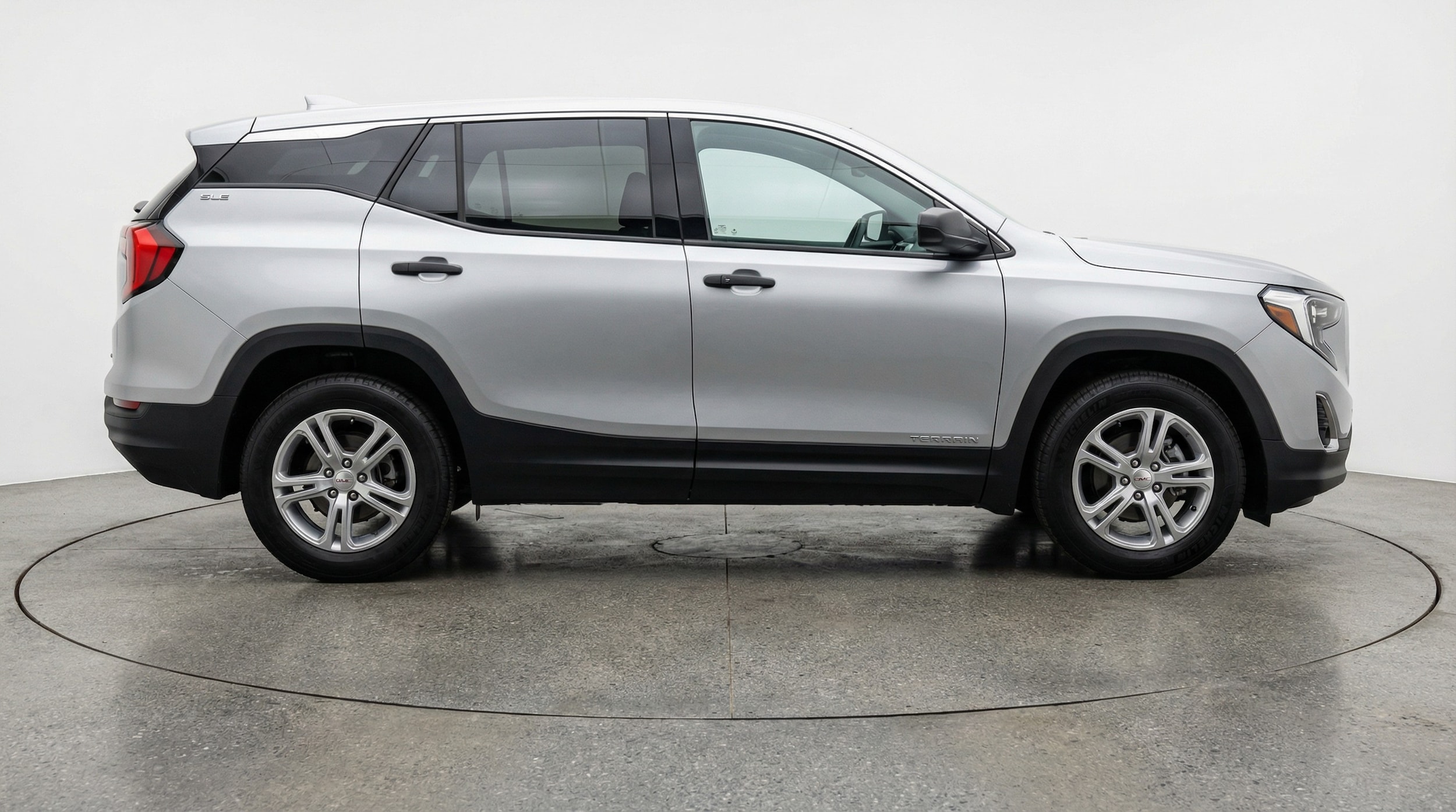 Thumbnail: 2024 GMC Terrain - 8