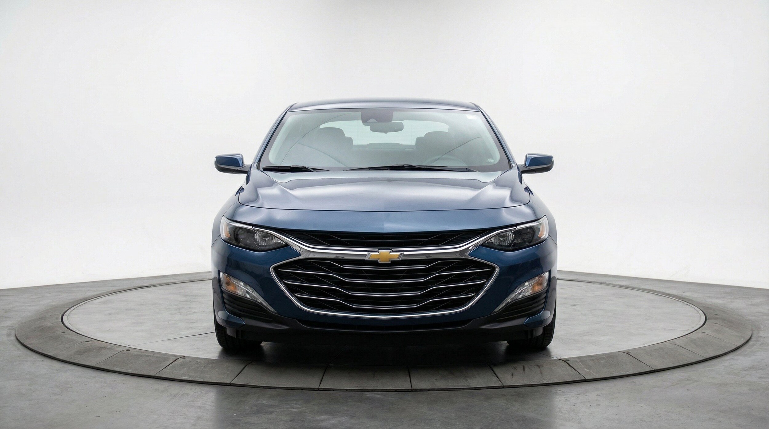 Thumbnail: 2024 Chevrolet Malibu - 2