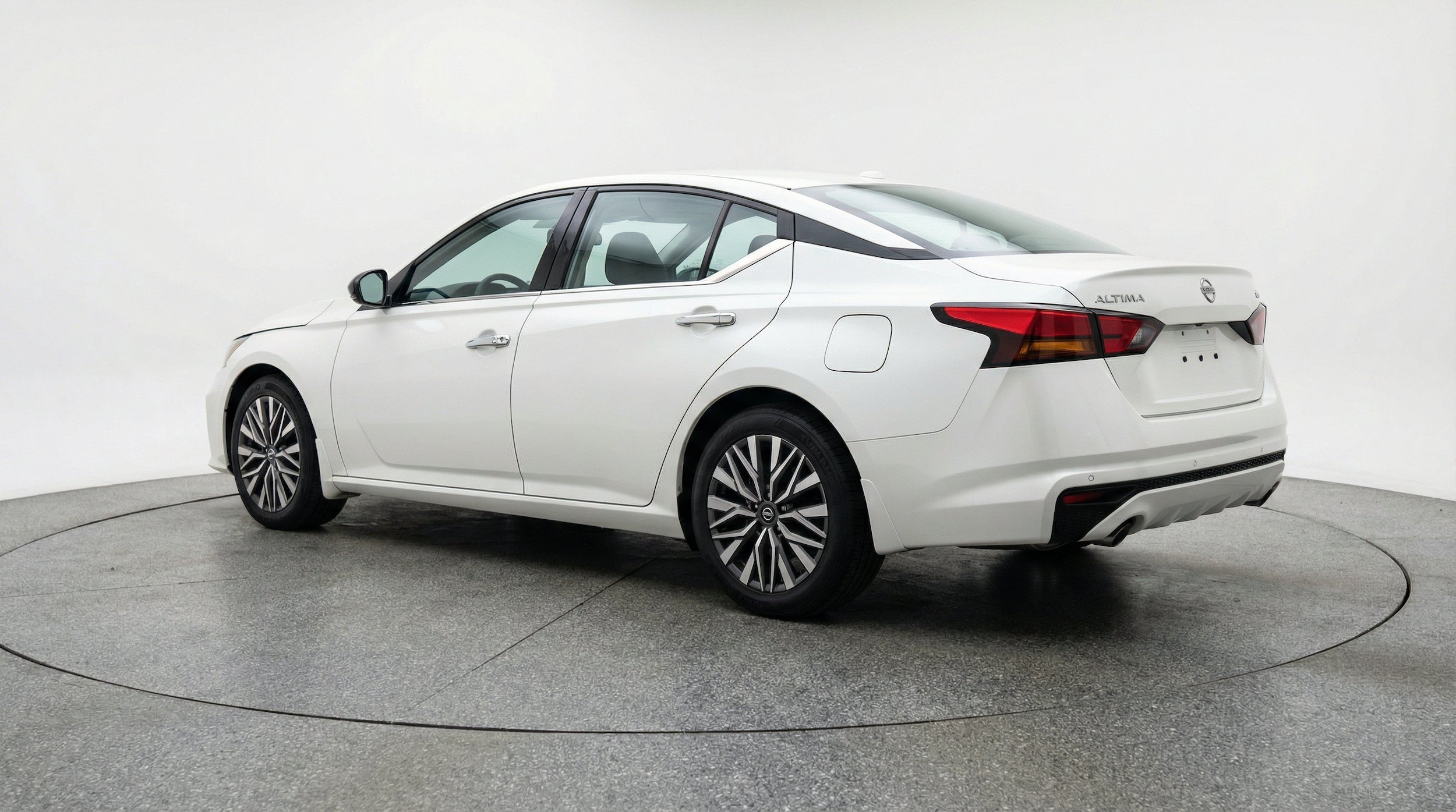 Thumbnail: 2025 Nissan Altima - 6