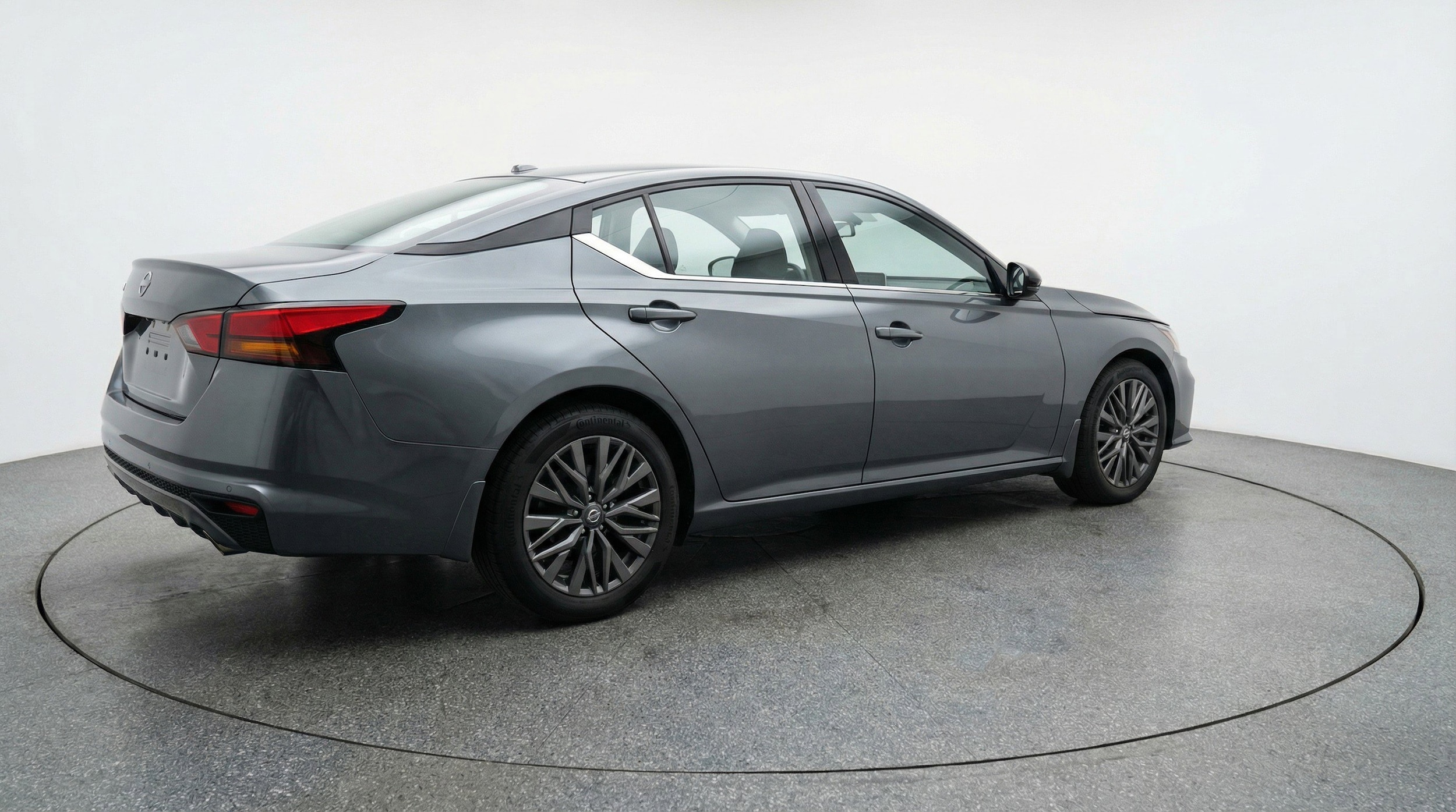 Thumbnail: 2025 Nissan Altima - 9