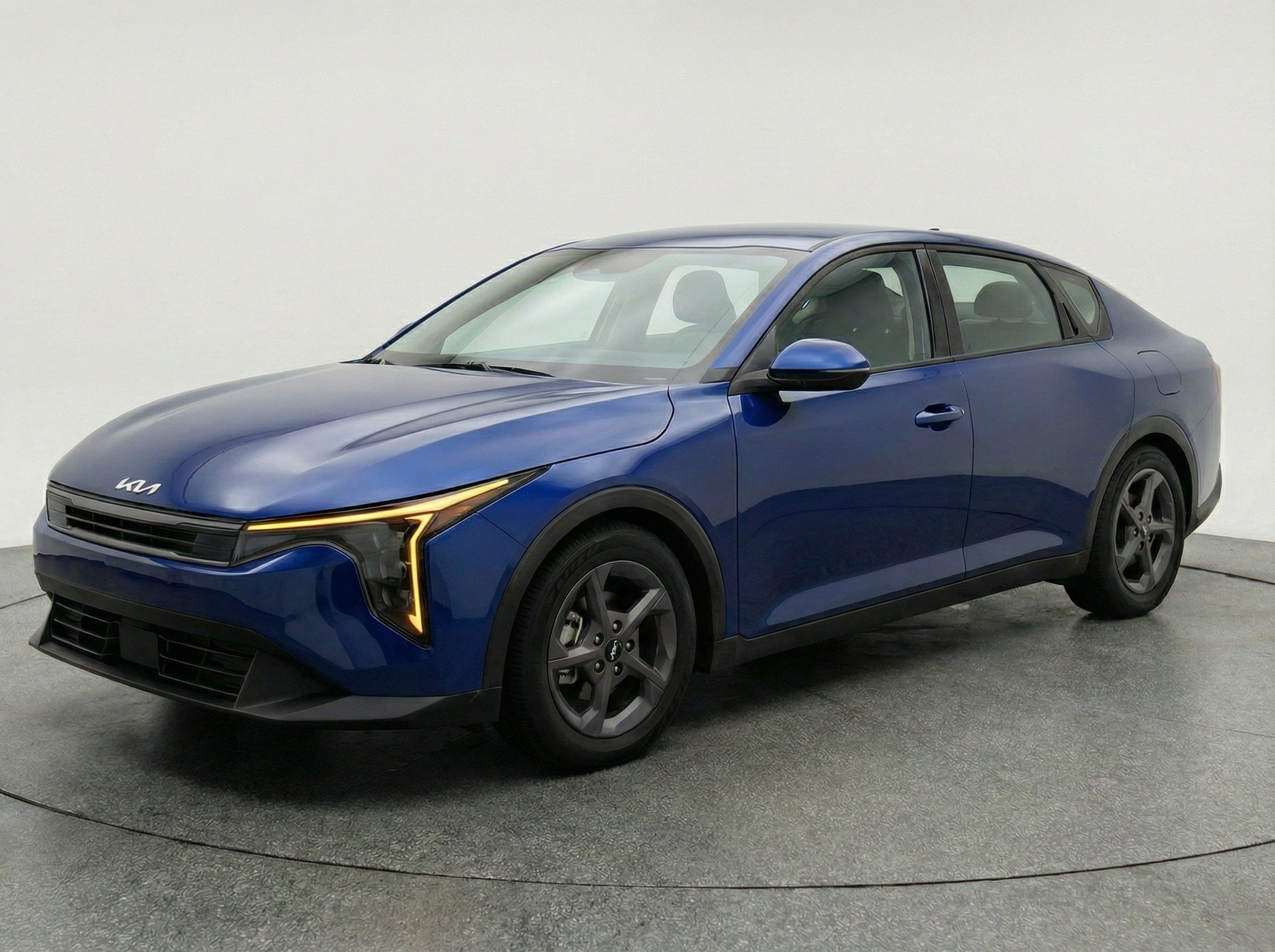 Thumbnail: 2025 Kia K4 - 3