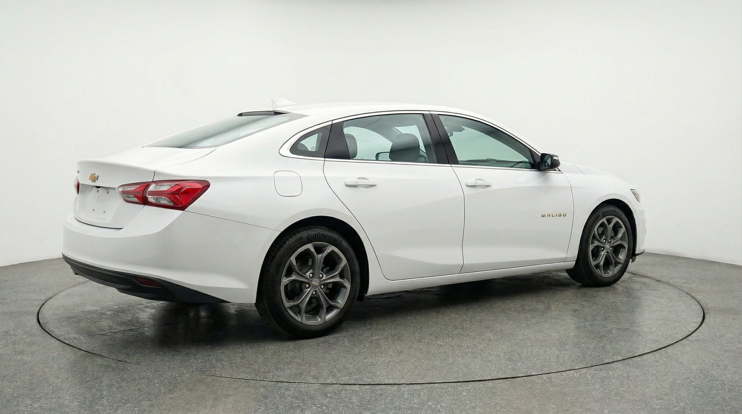 Thumbnail: 2024 Chevrolet Malibu - 9