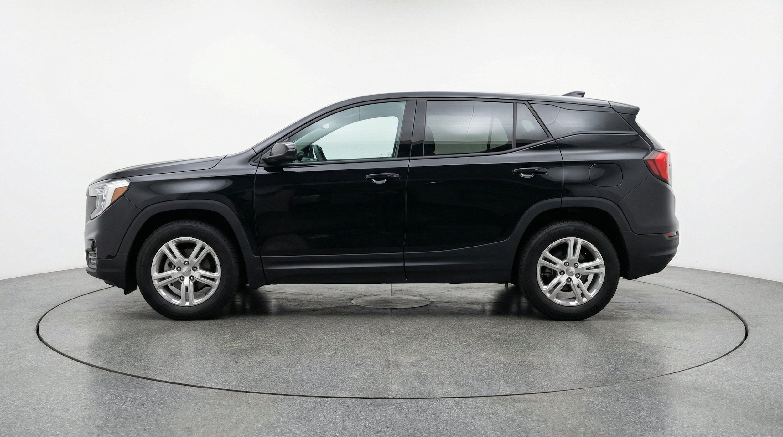 Thumbnail: 2024 GMC Terrain - 5