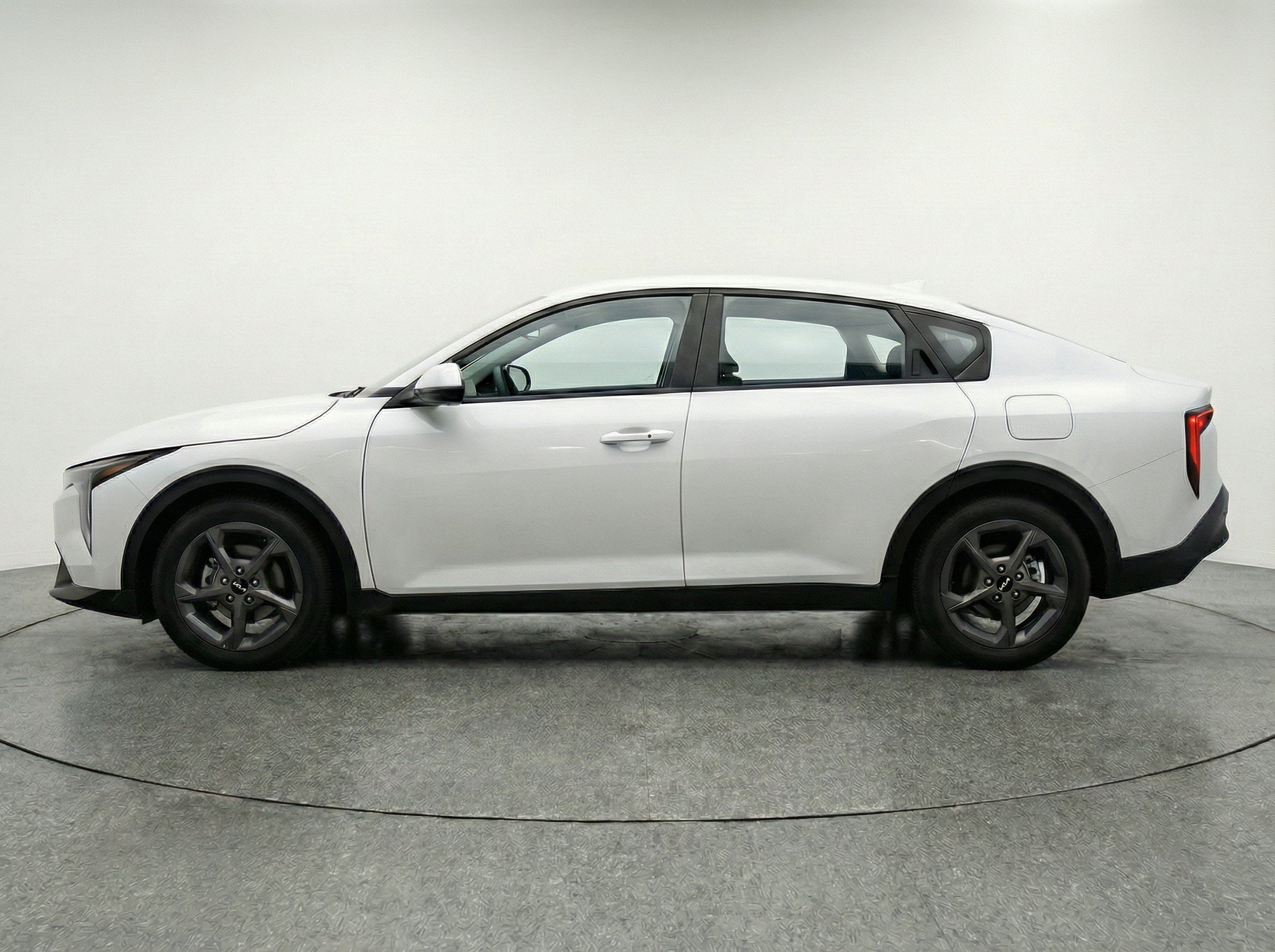 Thumbnail: 2025 Kia K4 - 5