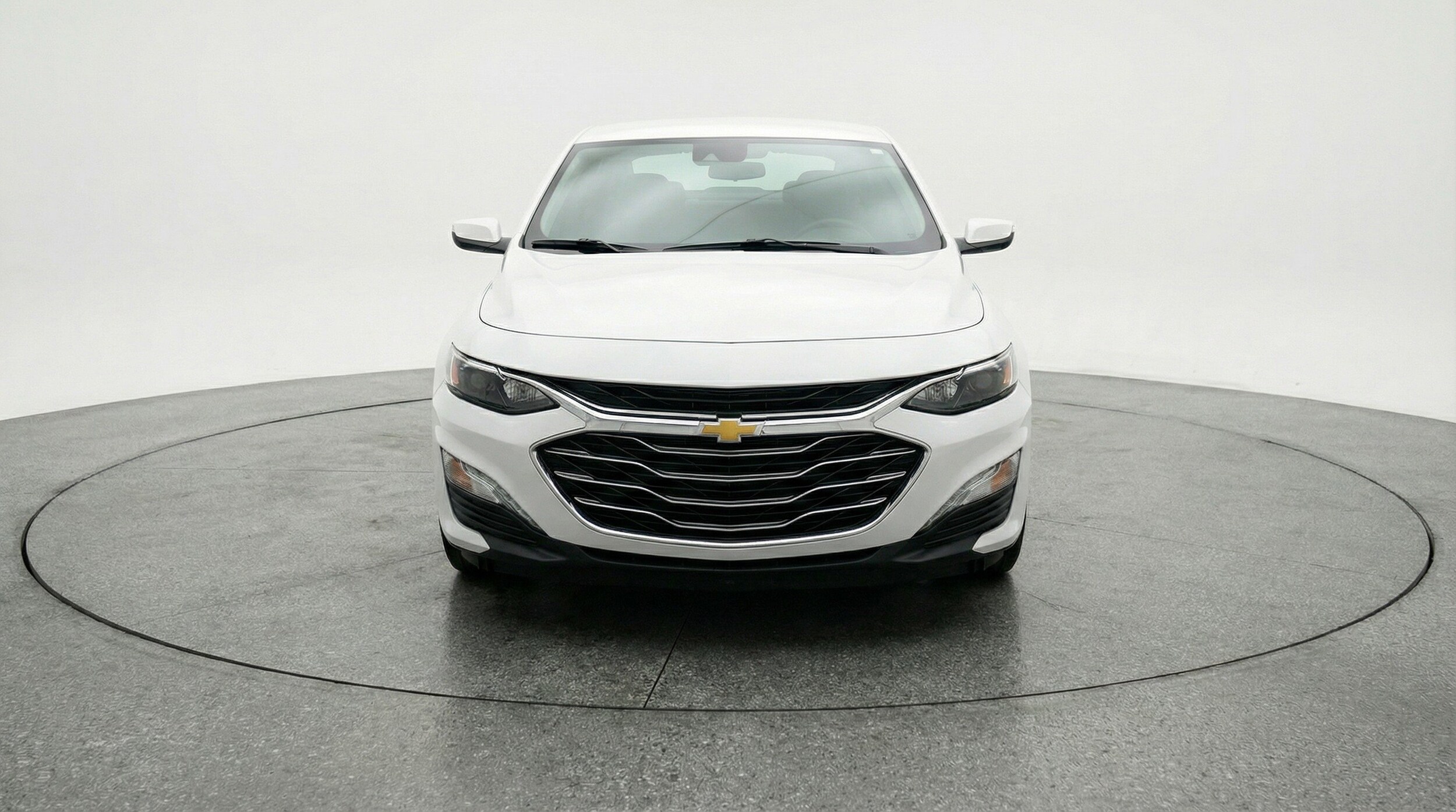 Thumbnail: 2024 Chevrolet Malibu - 2