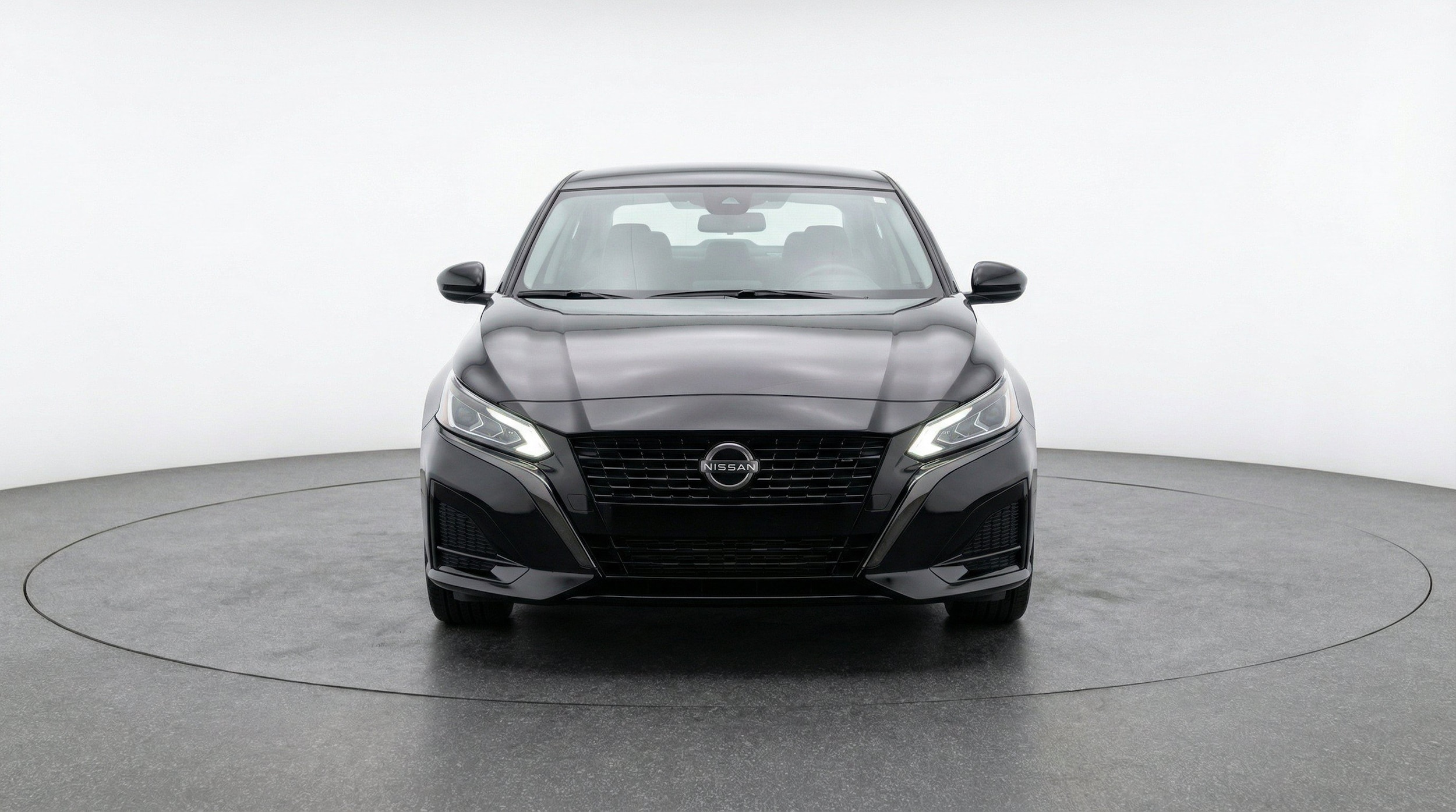 Thumbnail: 2025 Nissan Altima - 2