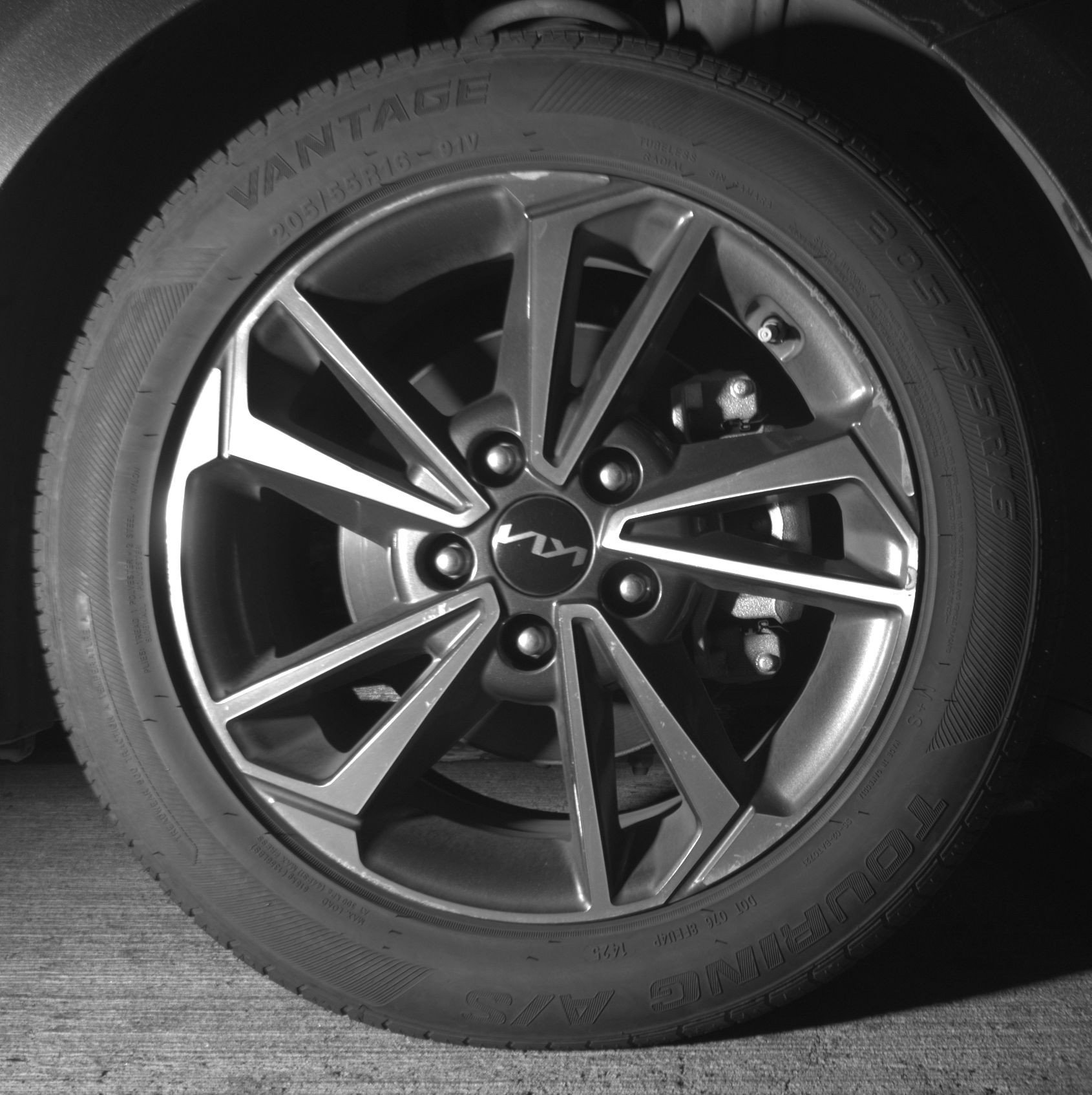 Thumbnail: 2024 Kia Forte - 18