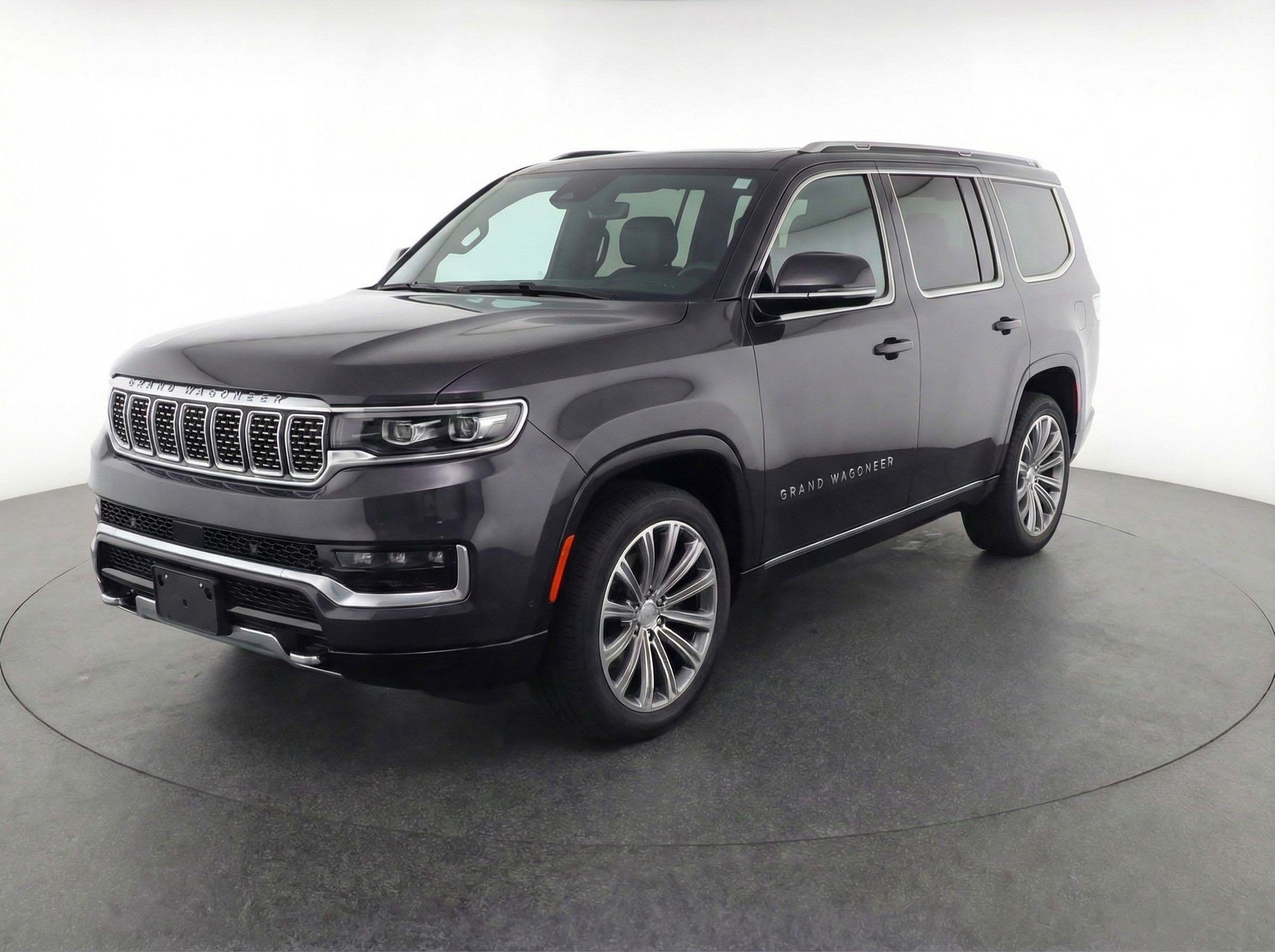 Thumbnail: 2023 Jeep Grand Wagoneer - 3