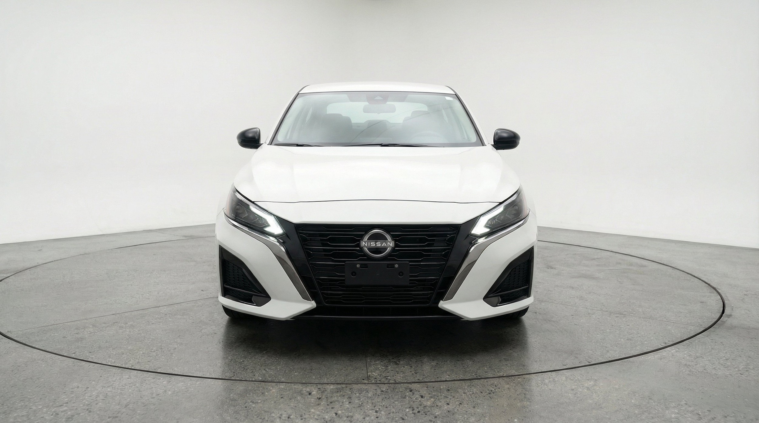 Thumbnail: 2025 Nissan Altima - 2