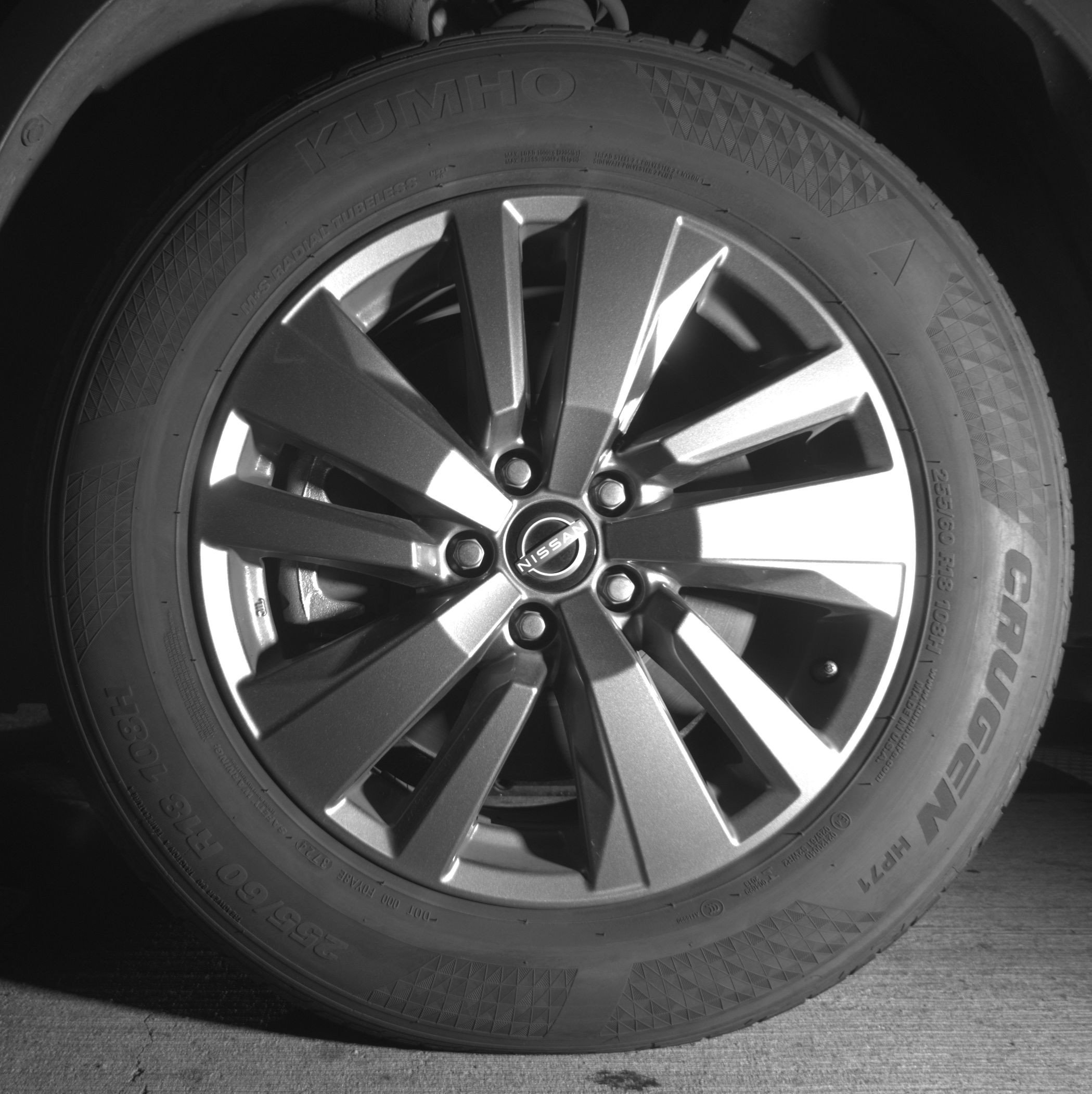 Thumbnail: 2024 Nissan Pathfinder - 12