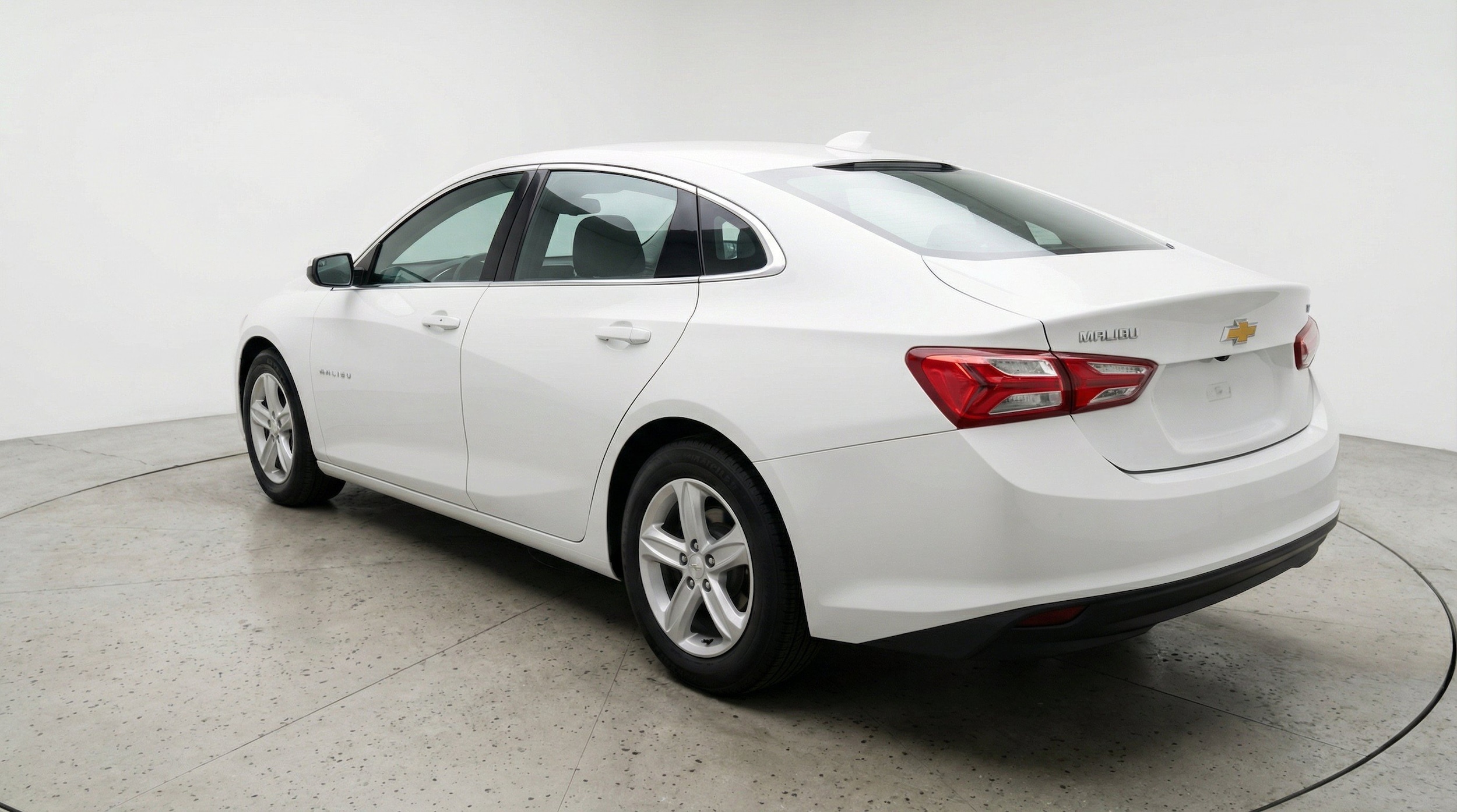 Thumbnail: 2024 Chevrolet Malibu - 6