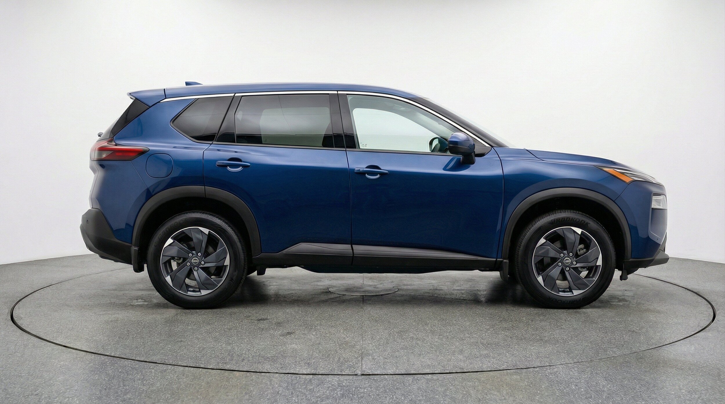 Thumbnail: 2025 Nissan Rogue - 11