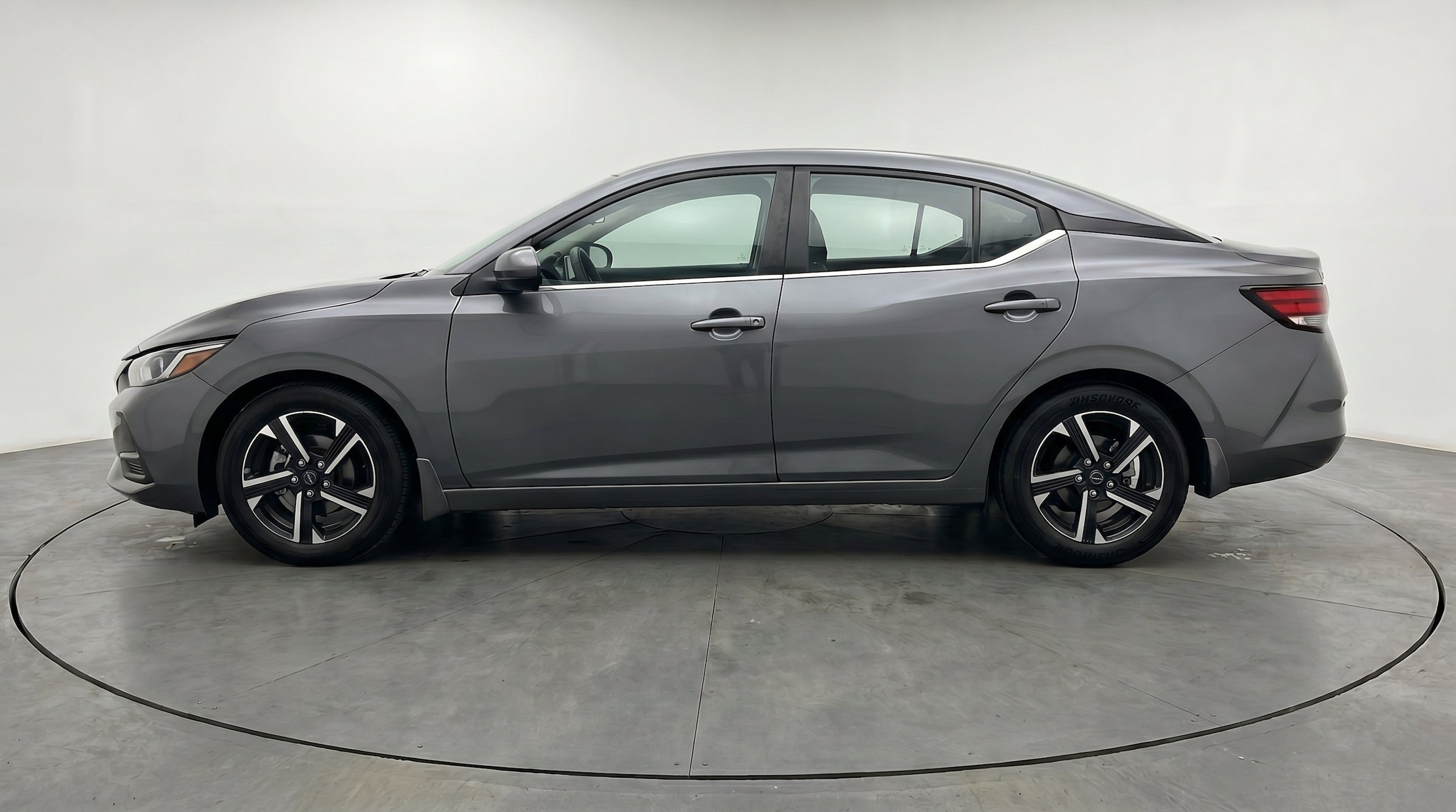 Thumbnail: 2025 Nissan Sentra - 5