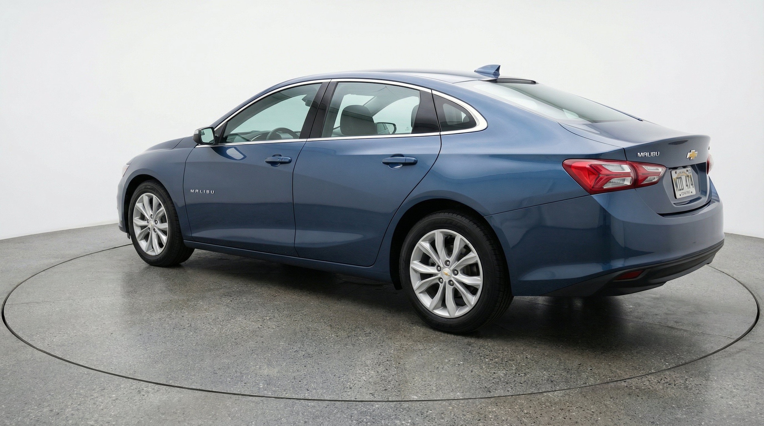 Thumbnail: 2024 Chevrolet Malibu - 6