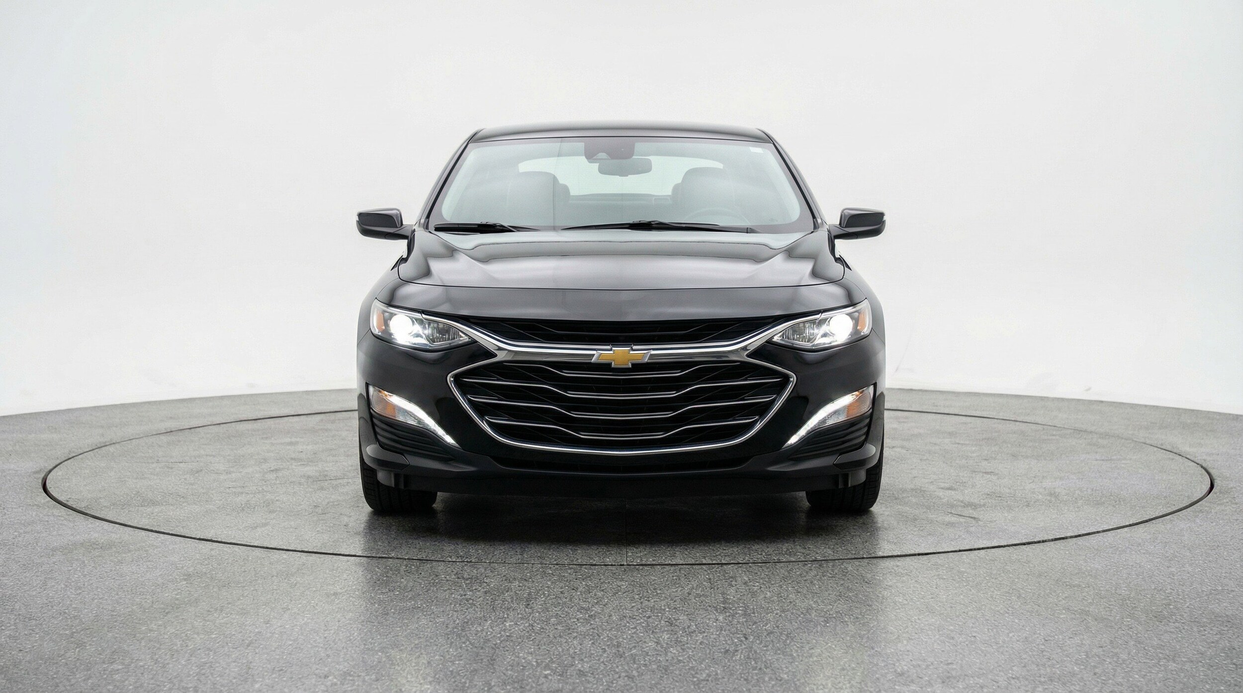 Thumbnail: 2024 Chevrolet Malibu - 2