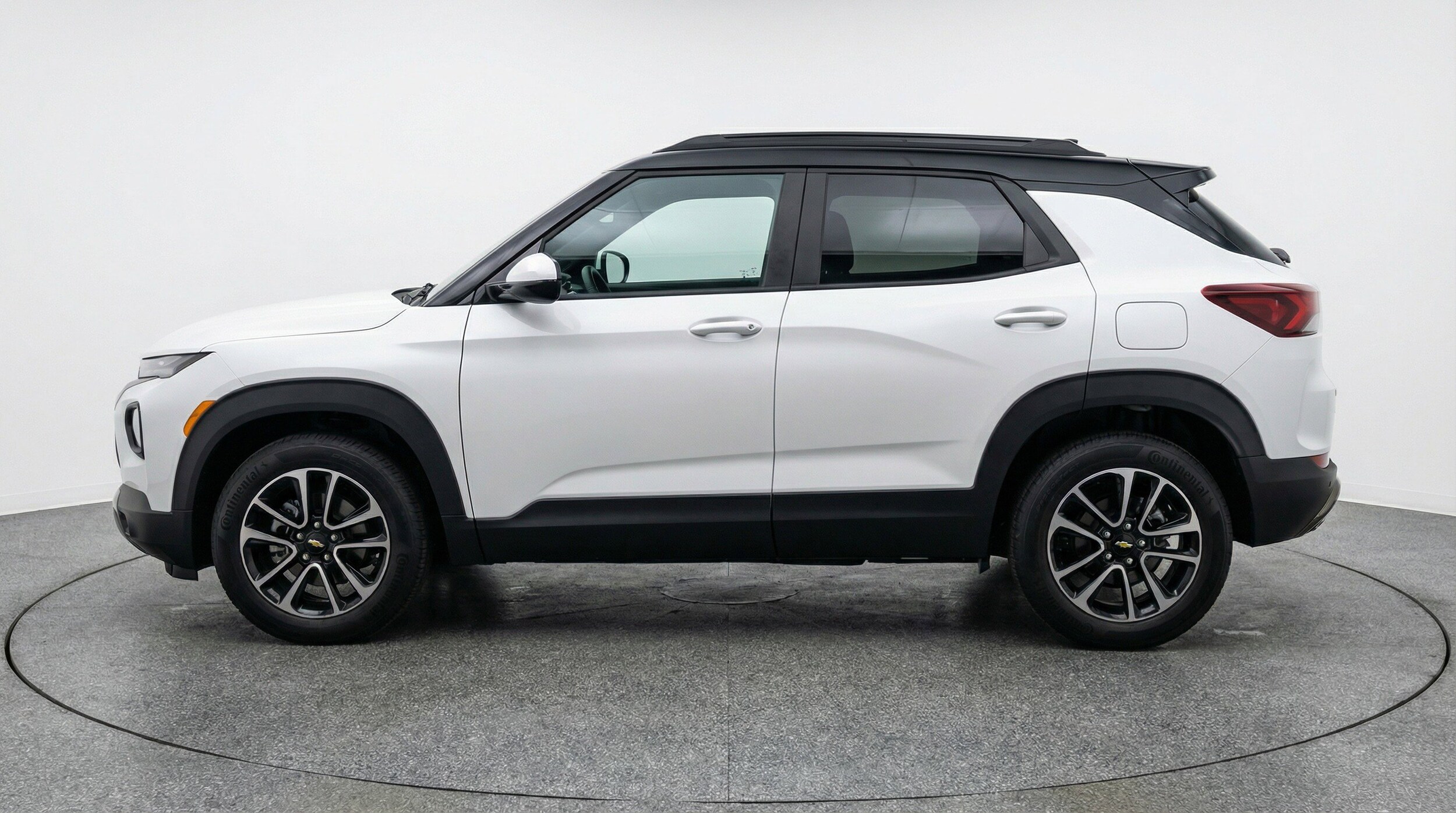 Thumbnail: 2025 Chevrolet TrailBlazer - 5