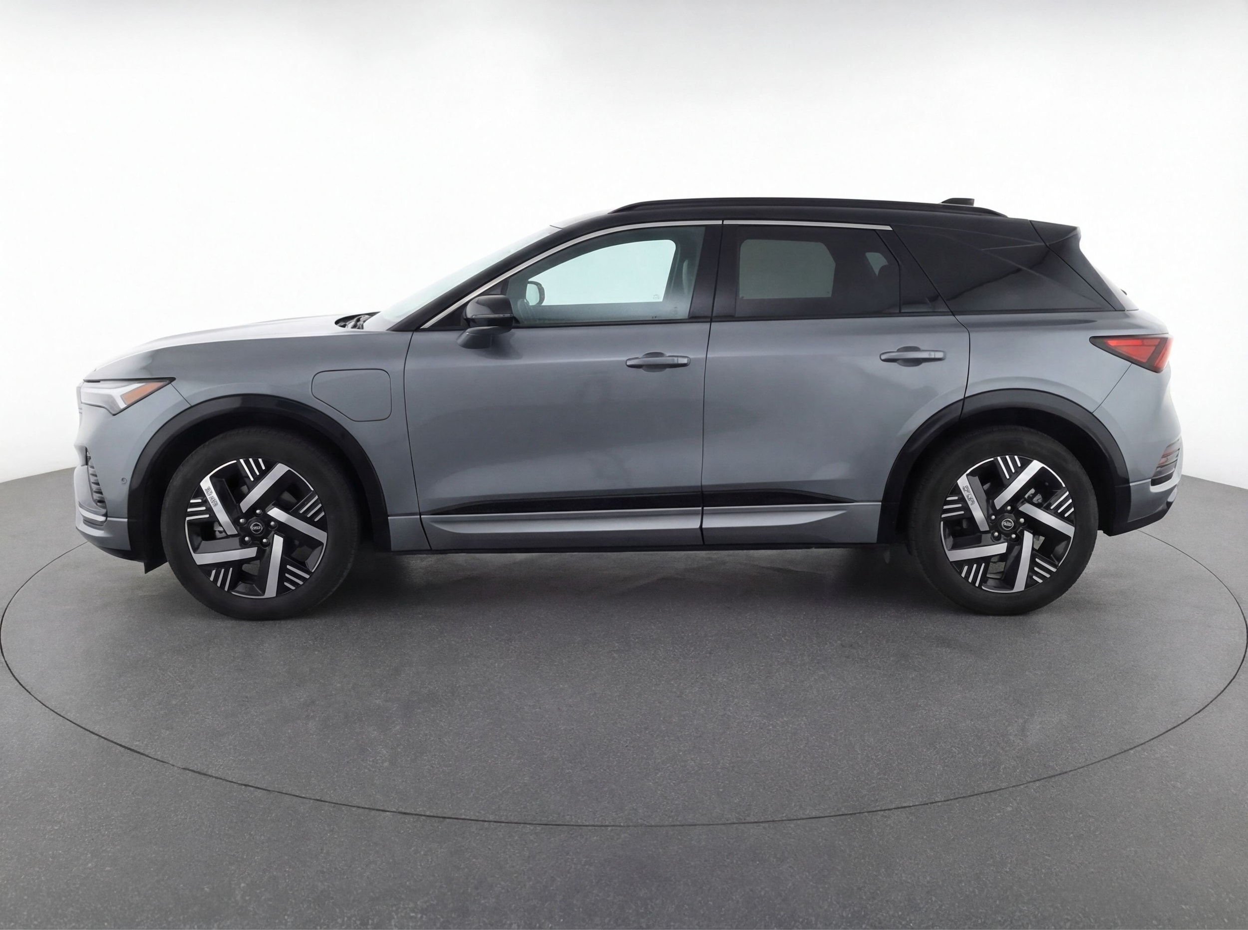 Thumbnail: 2025 Nissan Kicks - 5