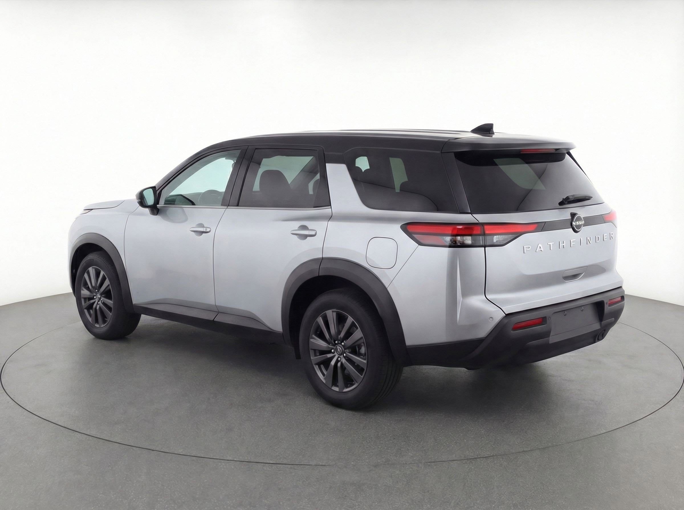 Thumbnail: 2024 Nissan Pathfinder - 6